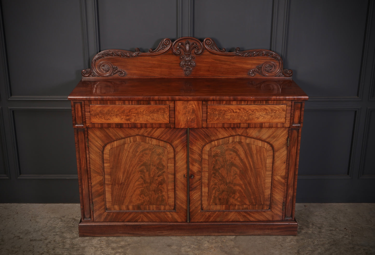 Early Victorian Mahogany Side Cabinet