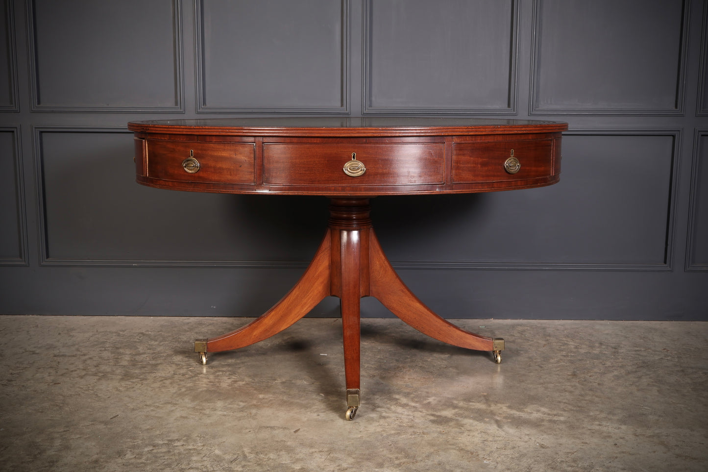 Georgian Mahogany Oval Drum Table