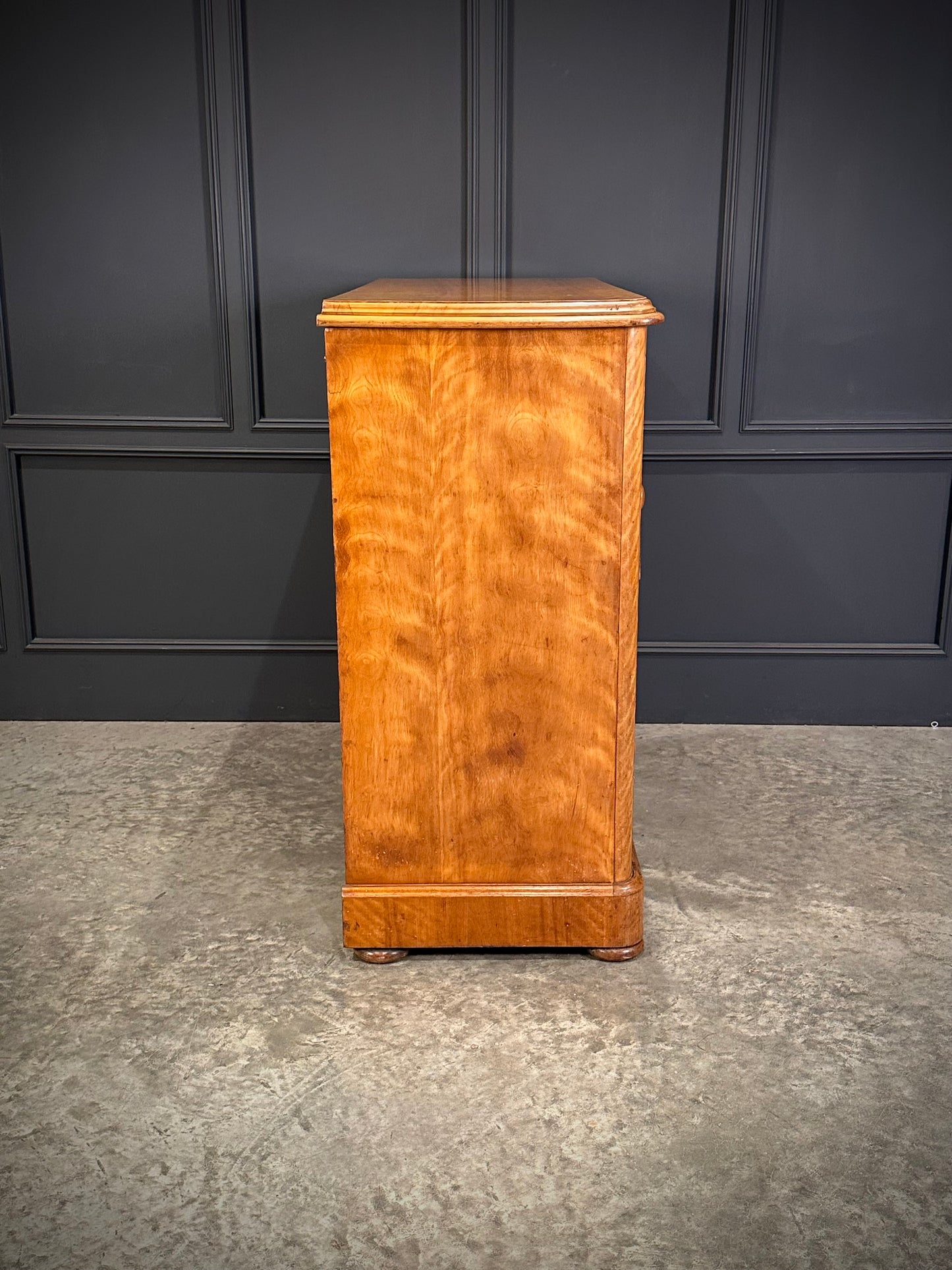Victorian Satinwood Chest of Drawers