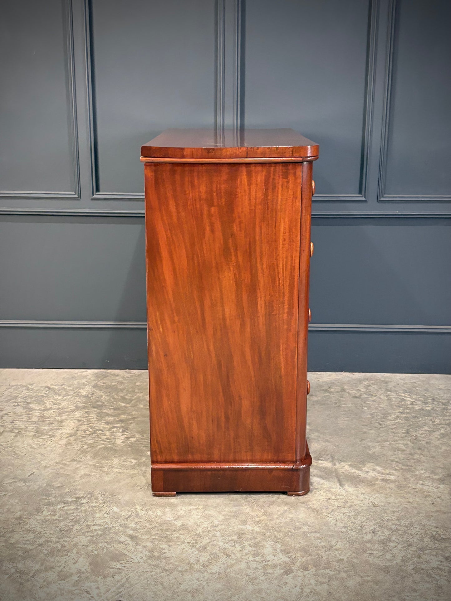 Victorian Mahogany Chest of Drawers