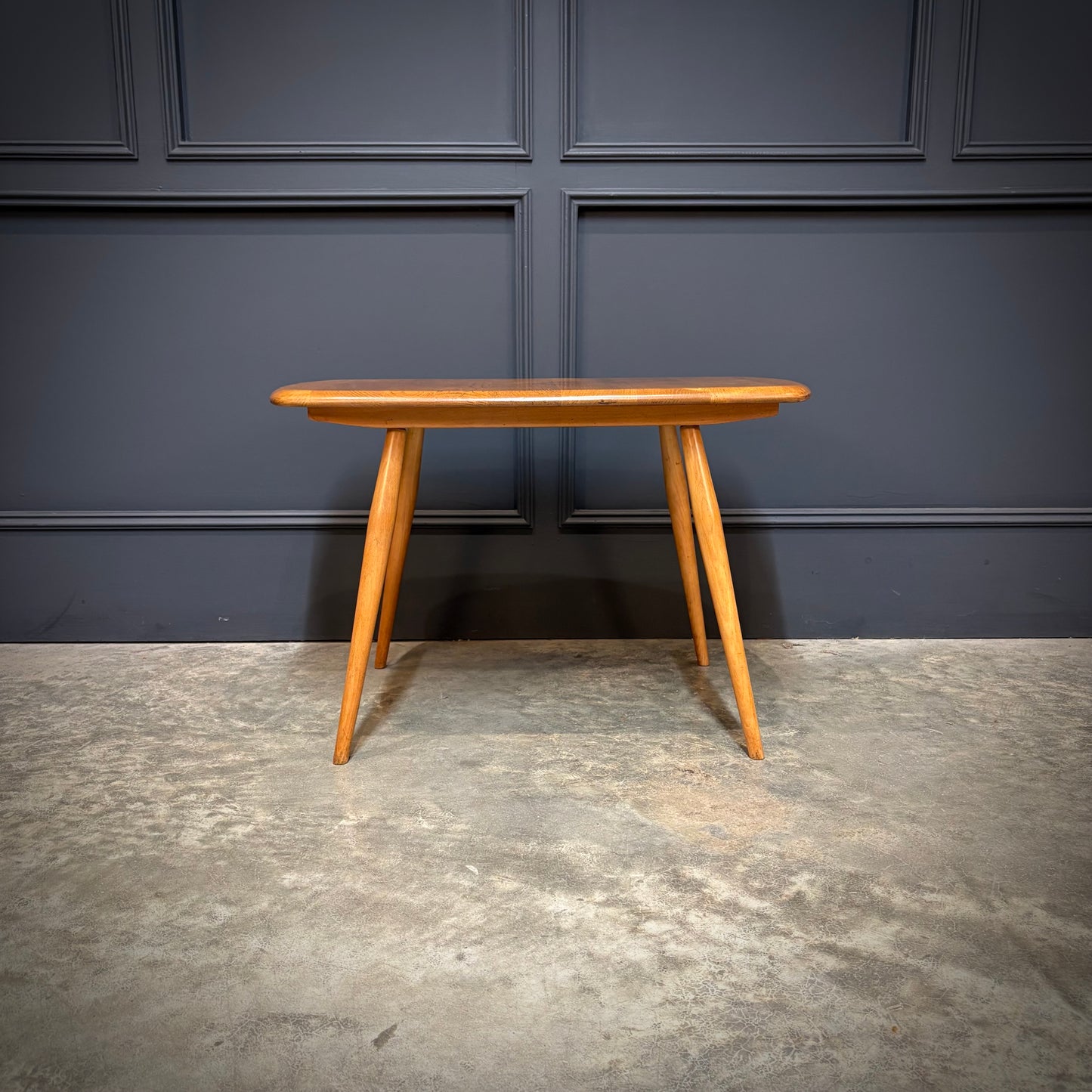 Vintage Ercol Windsor Elm & Beech Side/Coffee Table