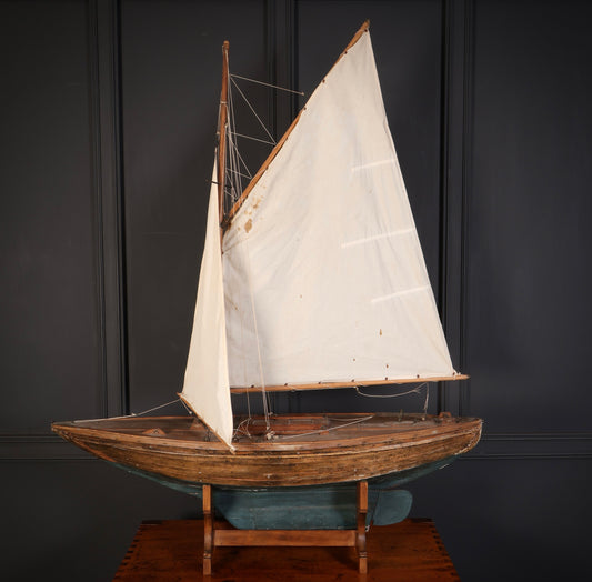 Large Pond Yacht - Circa 1900