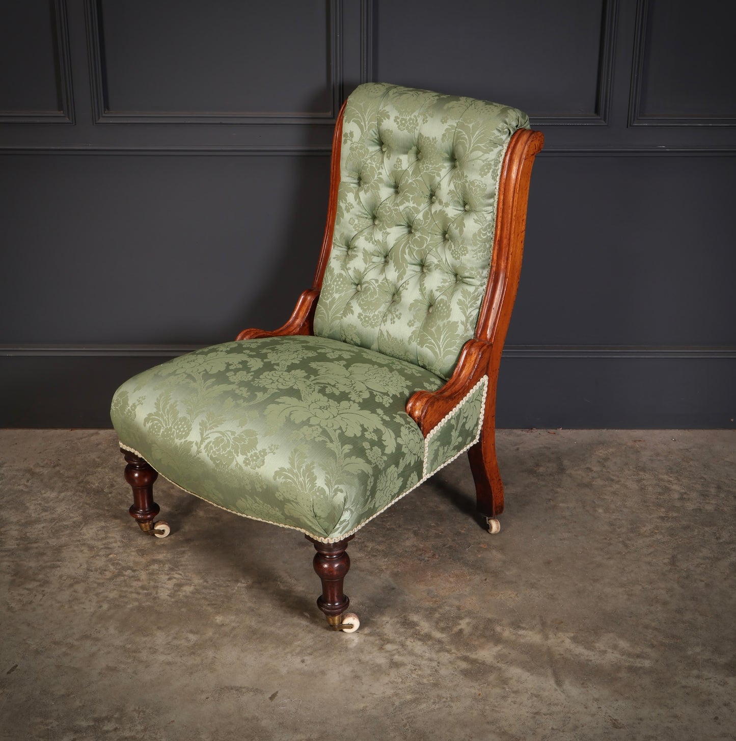 Victorian Walnut Slipper Chair