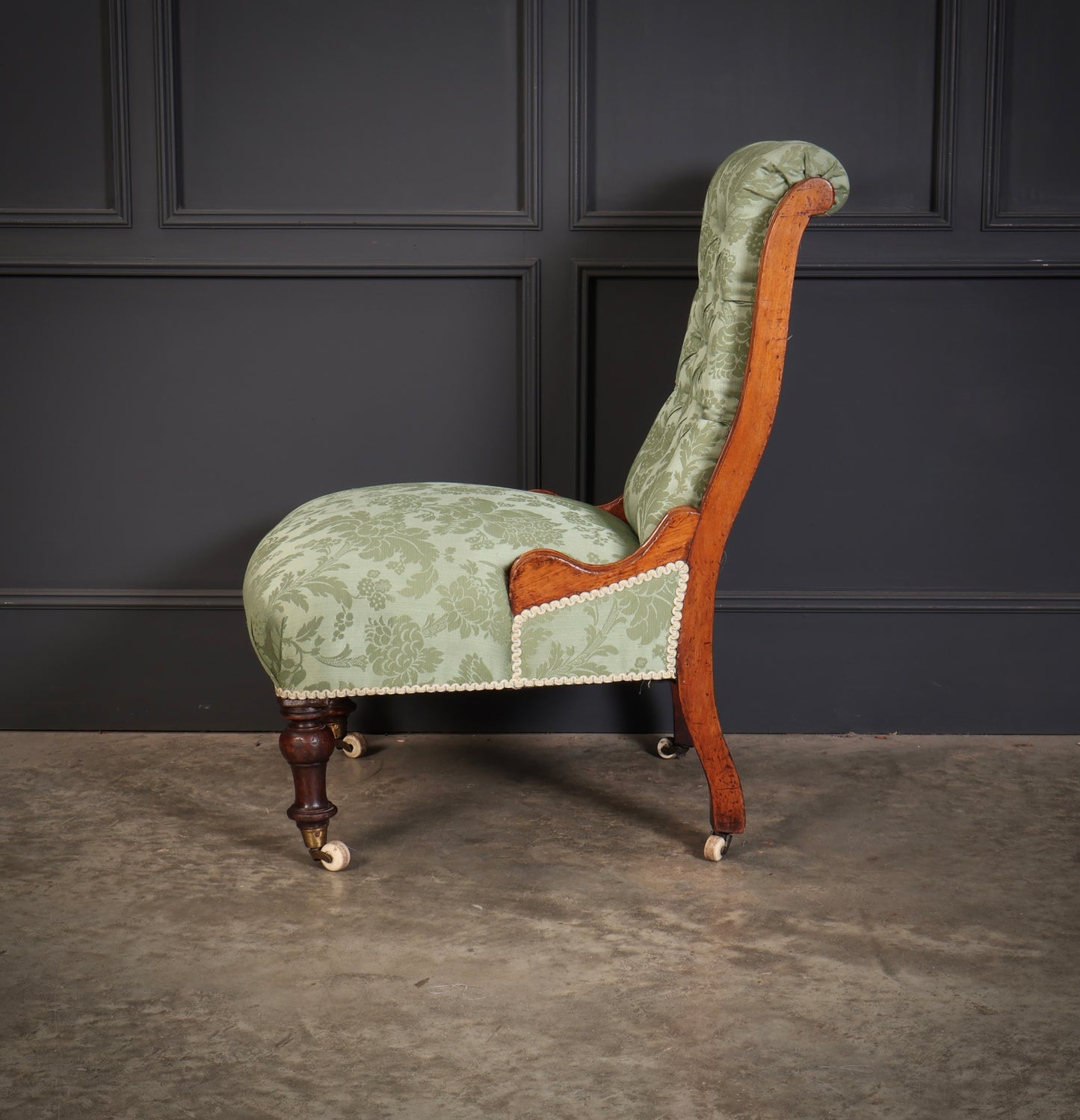 Victorian Walnut Slipper Chair