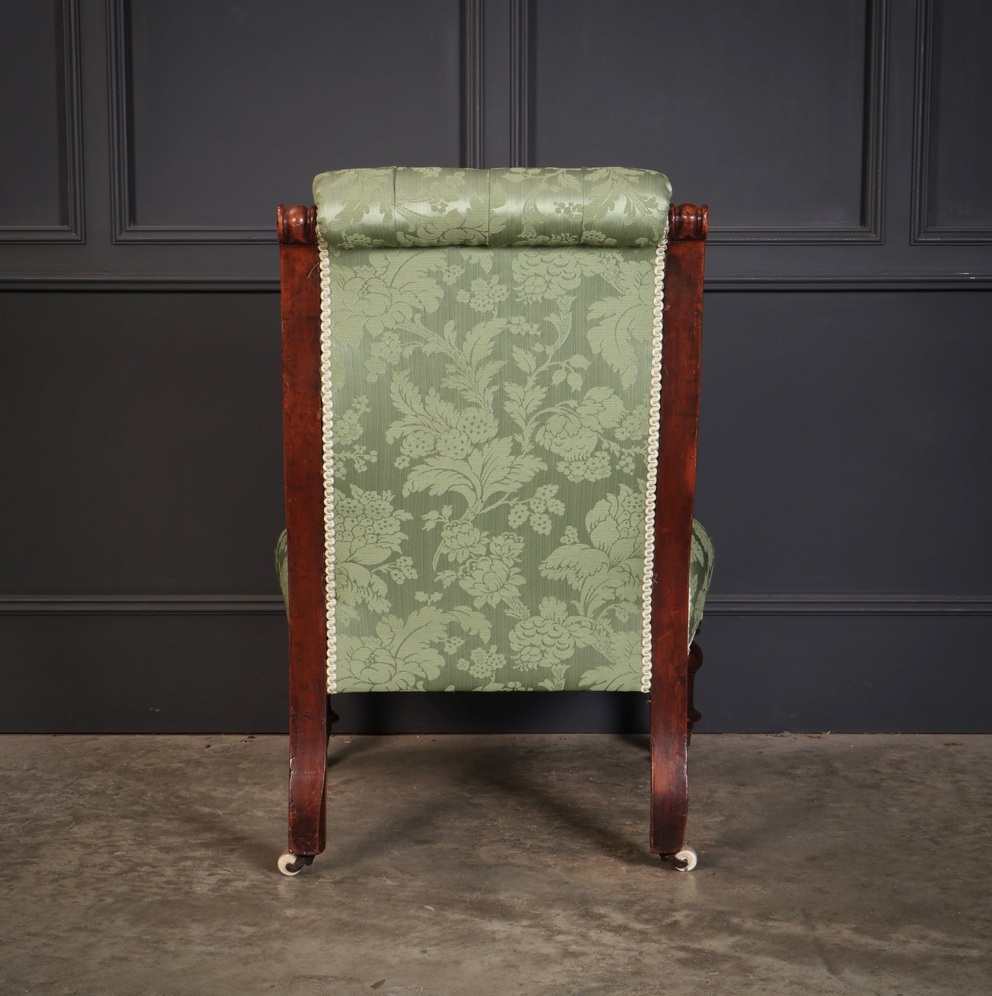 Victorian Walnut Slipper Chair