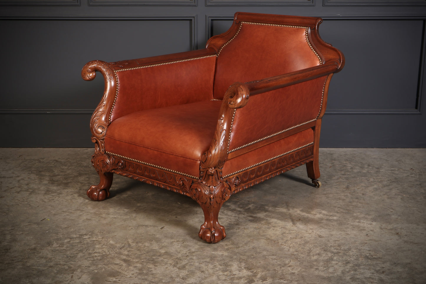 Magnificent Quality Mahogany & Leather Suite