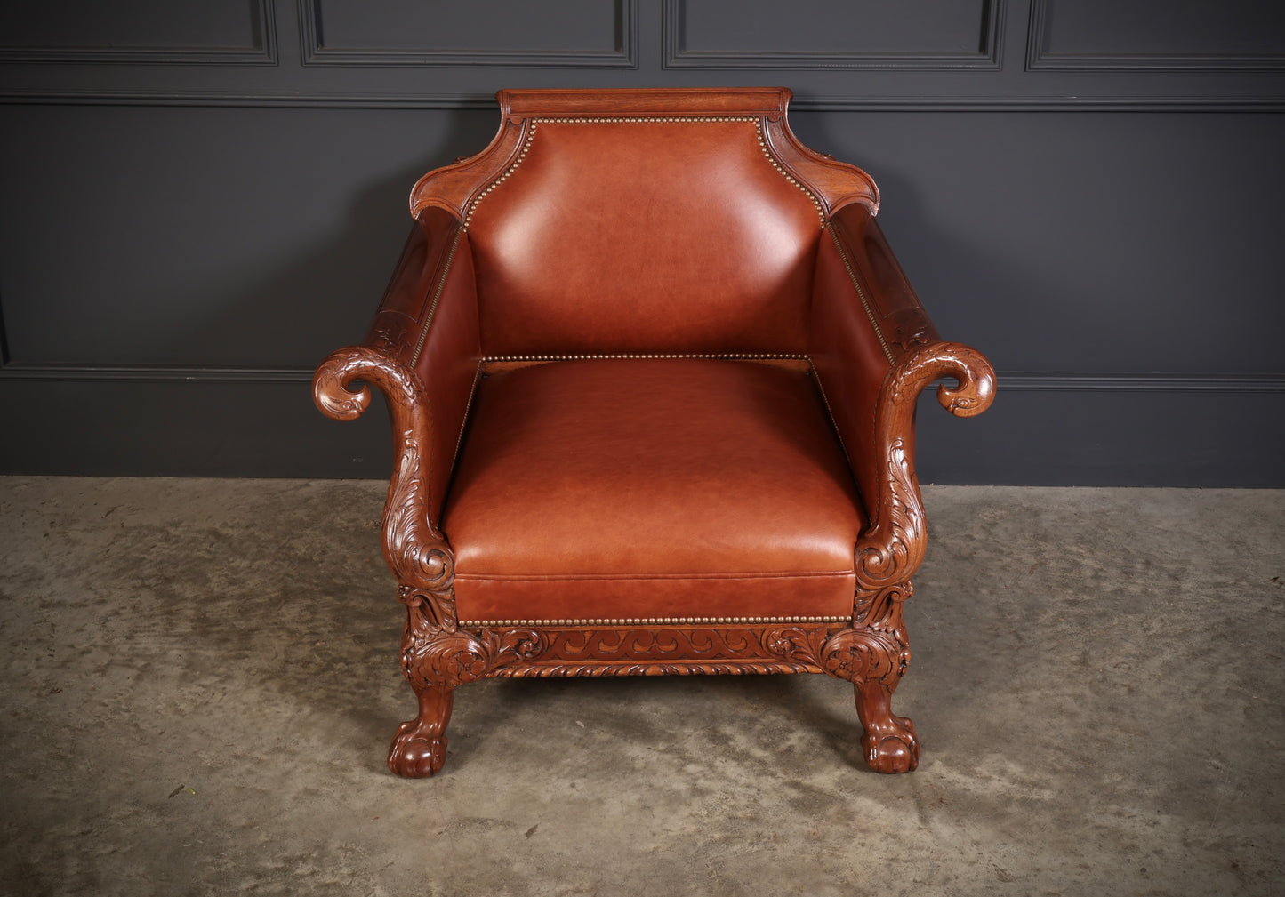 Magnificent Quality Mahogany & Leather Suite