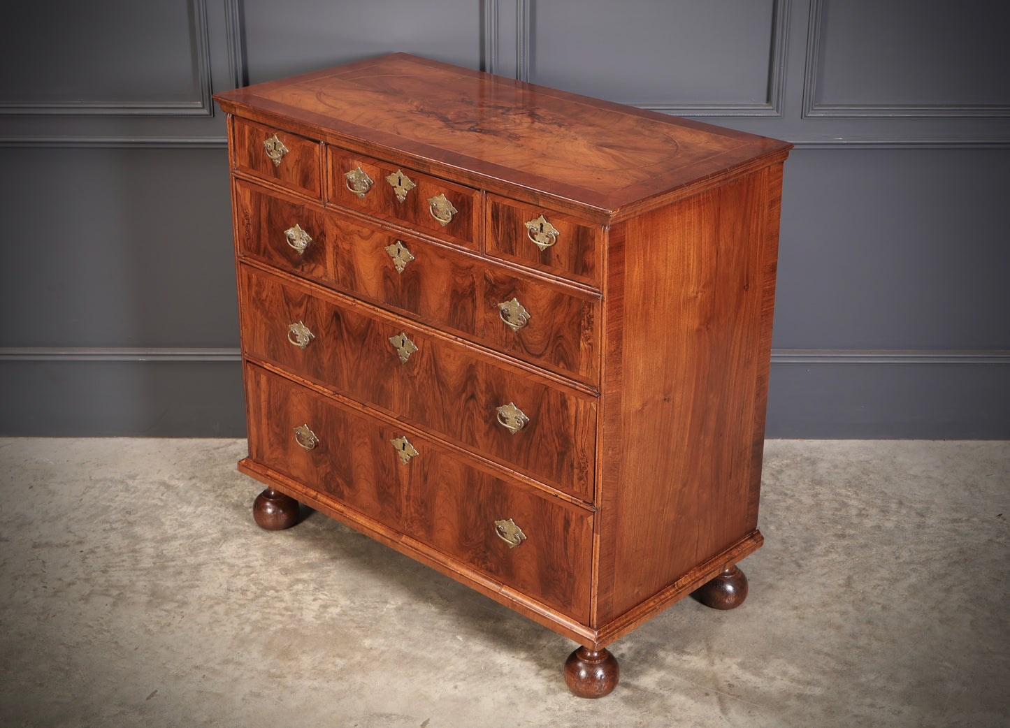 Queen Anne Walnut Chest of Drawers