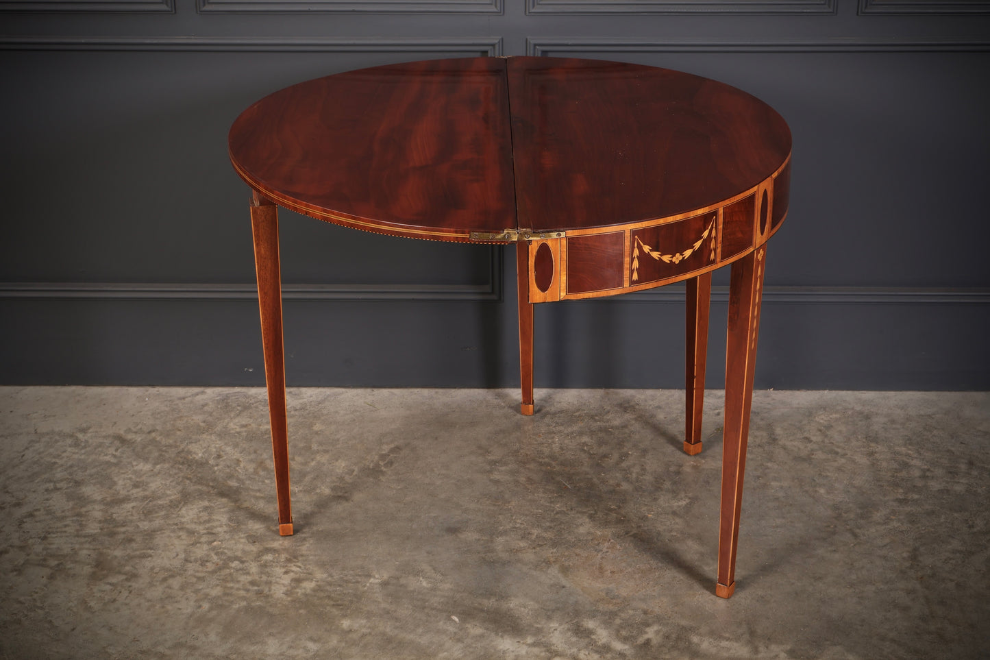 Rare 18th Century Marquetry Inlaid Tea Table