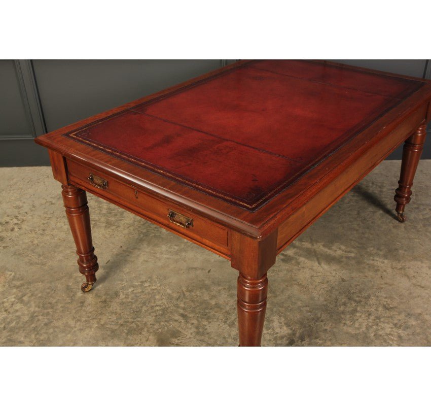 Superb Victorian Mahogany Partners Writing Table - Circa 1870