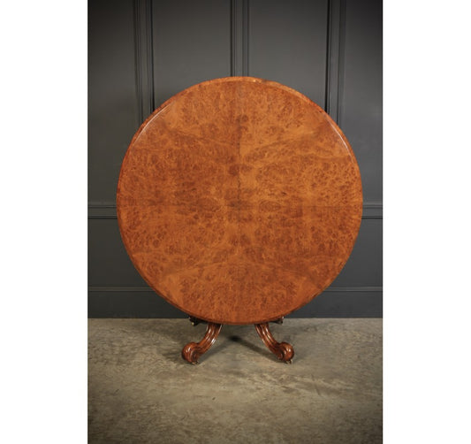 19th C. Round Tilt Top Pollard Oak Centre Dining Table