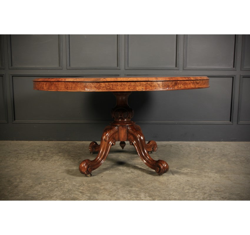 19th C. Round Tilt Top Pollard Oak Centre Dining Table