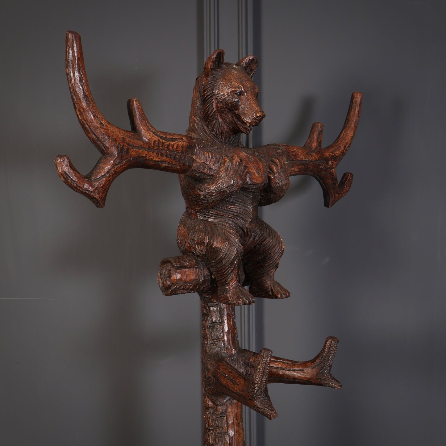 Black Forest Bear Hallstand