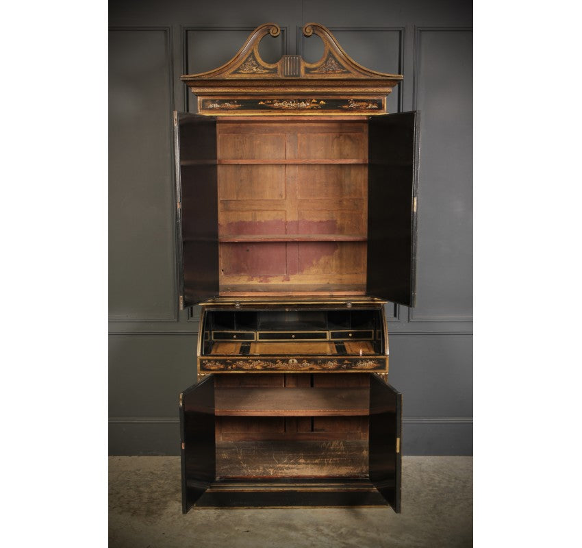 Early 19th Century Black Lacquered Chinoiserie Bureau Bookcase