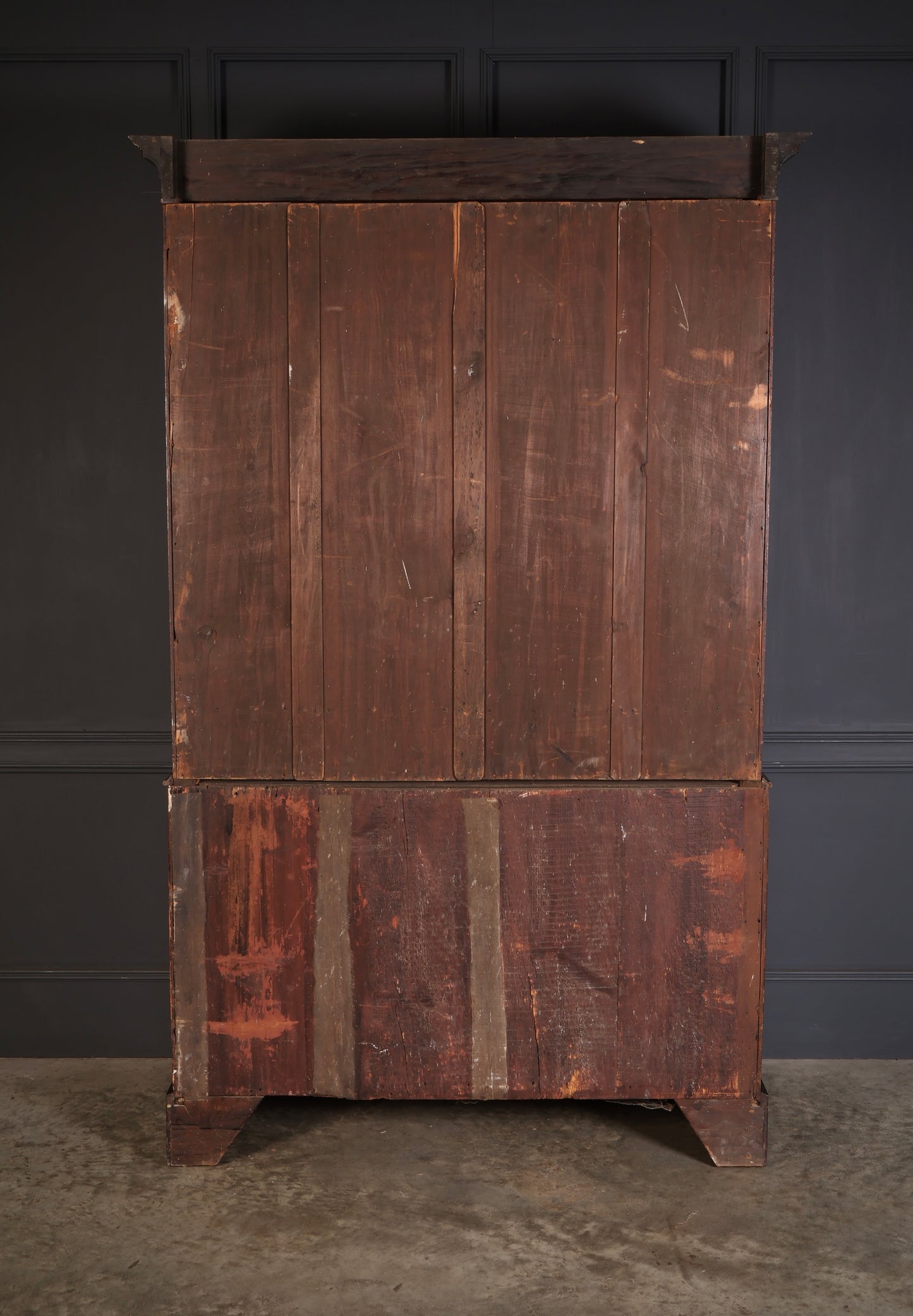 Georgian Inlaid Mahogany Gentlemans Wardrobe