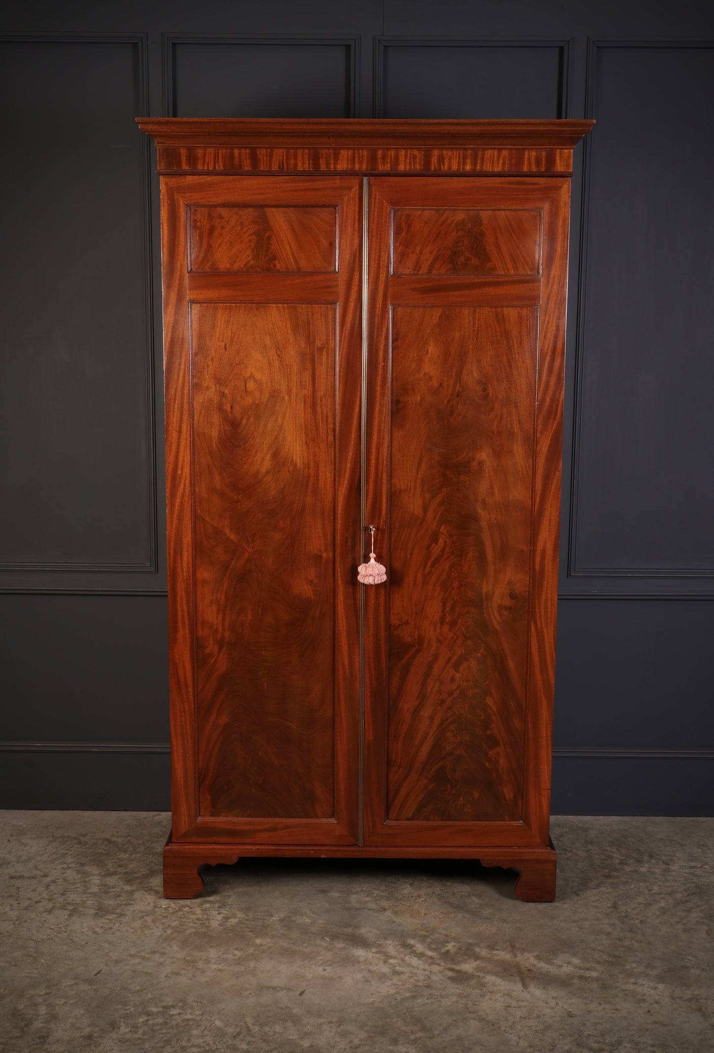 Georgian Mahogany Wardrobe