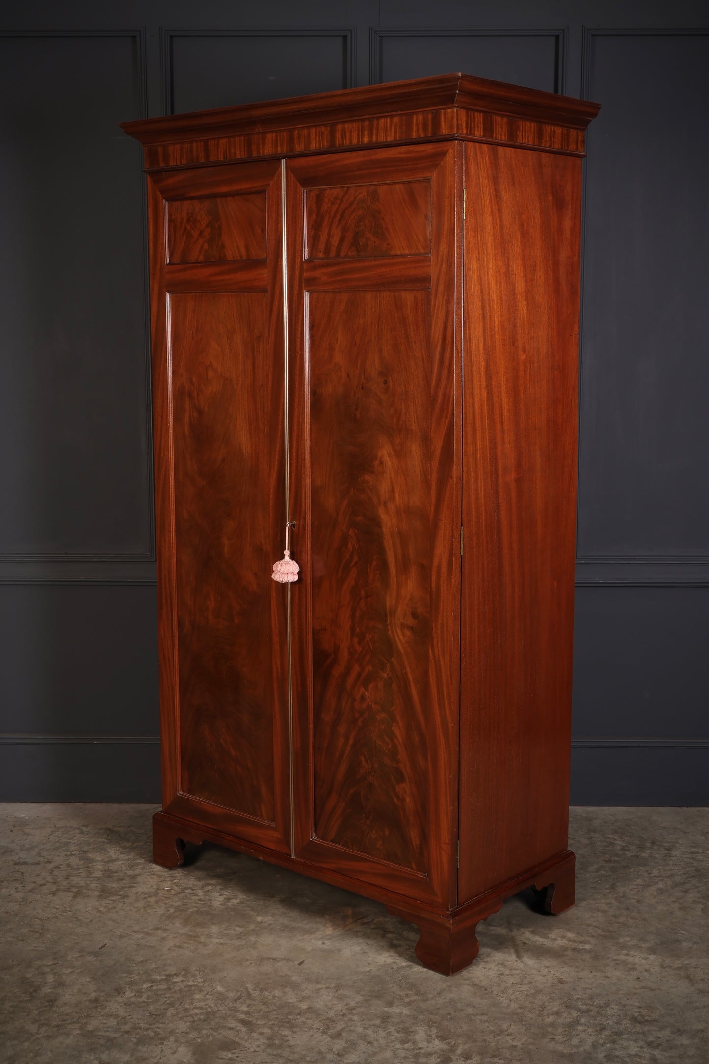 Georgian Mahogany Wardrobe