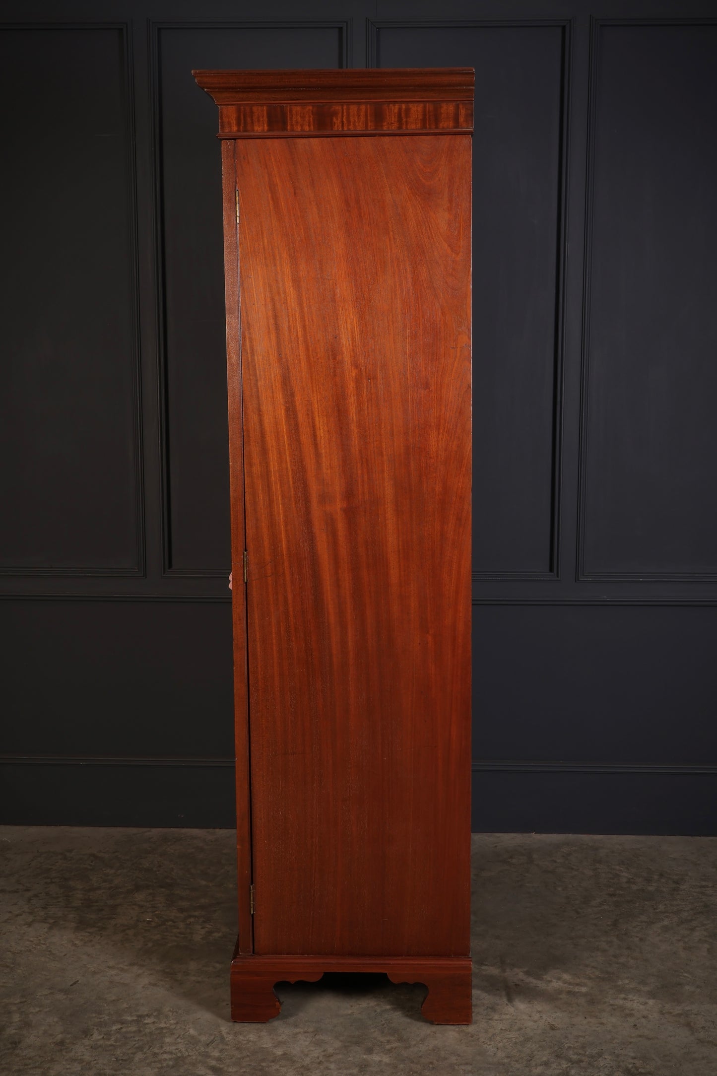 Georgian Mahogany Wardrobe