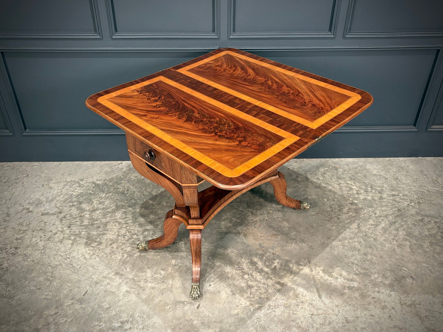 Regency Mahogany Games/Chess Table