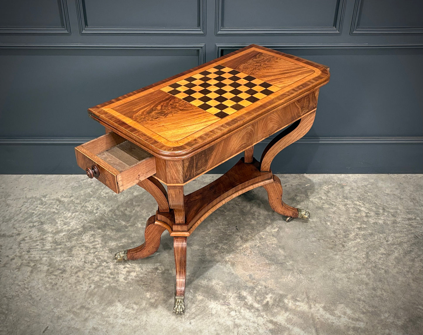 Regency Mahogany Games/Chess Table
