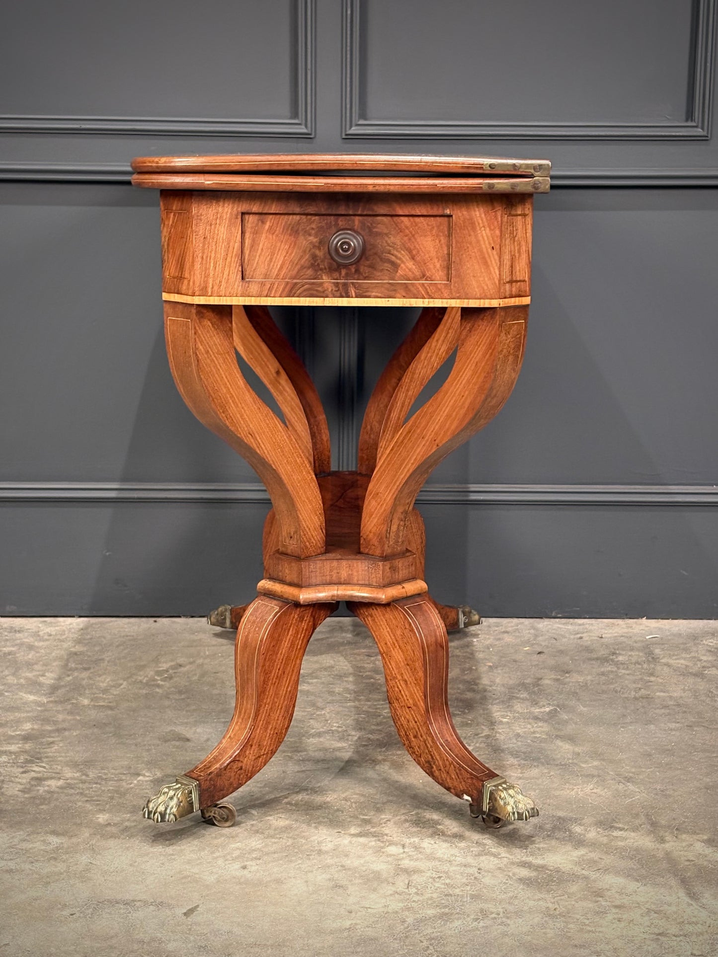 Regency Mahogany Games/Chess Table