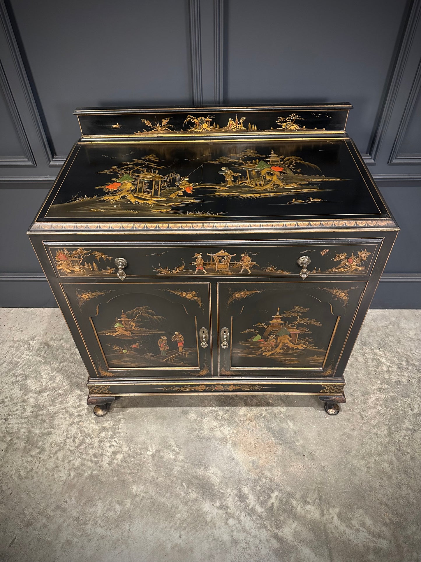 Chinoiserie Black Lacquered Japanned Side Cabinet