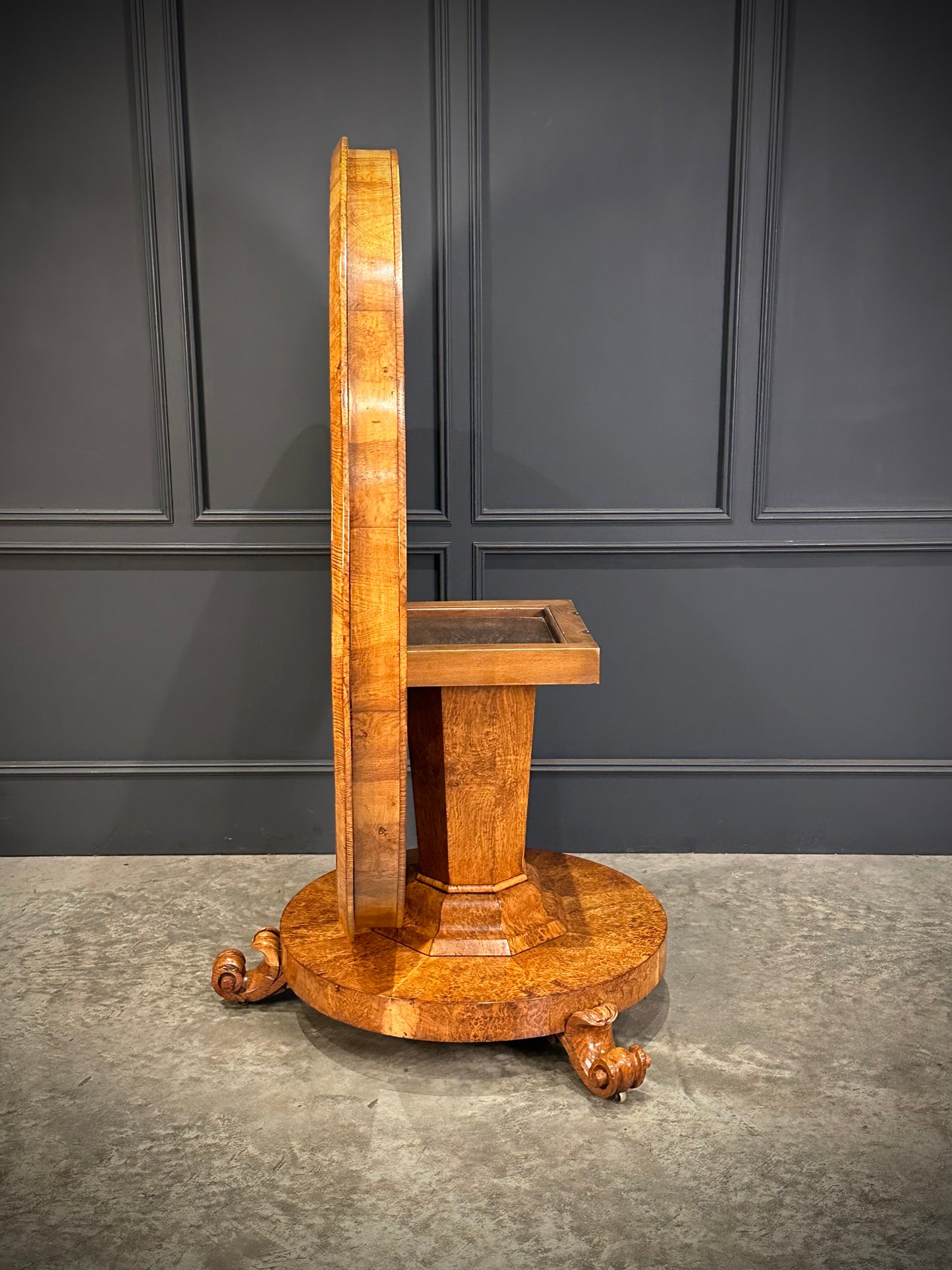Magnificent Pollard Oak Round Breakfast Table
