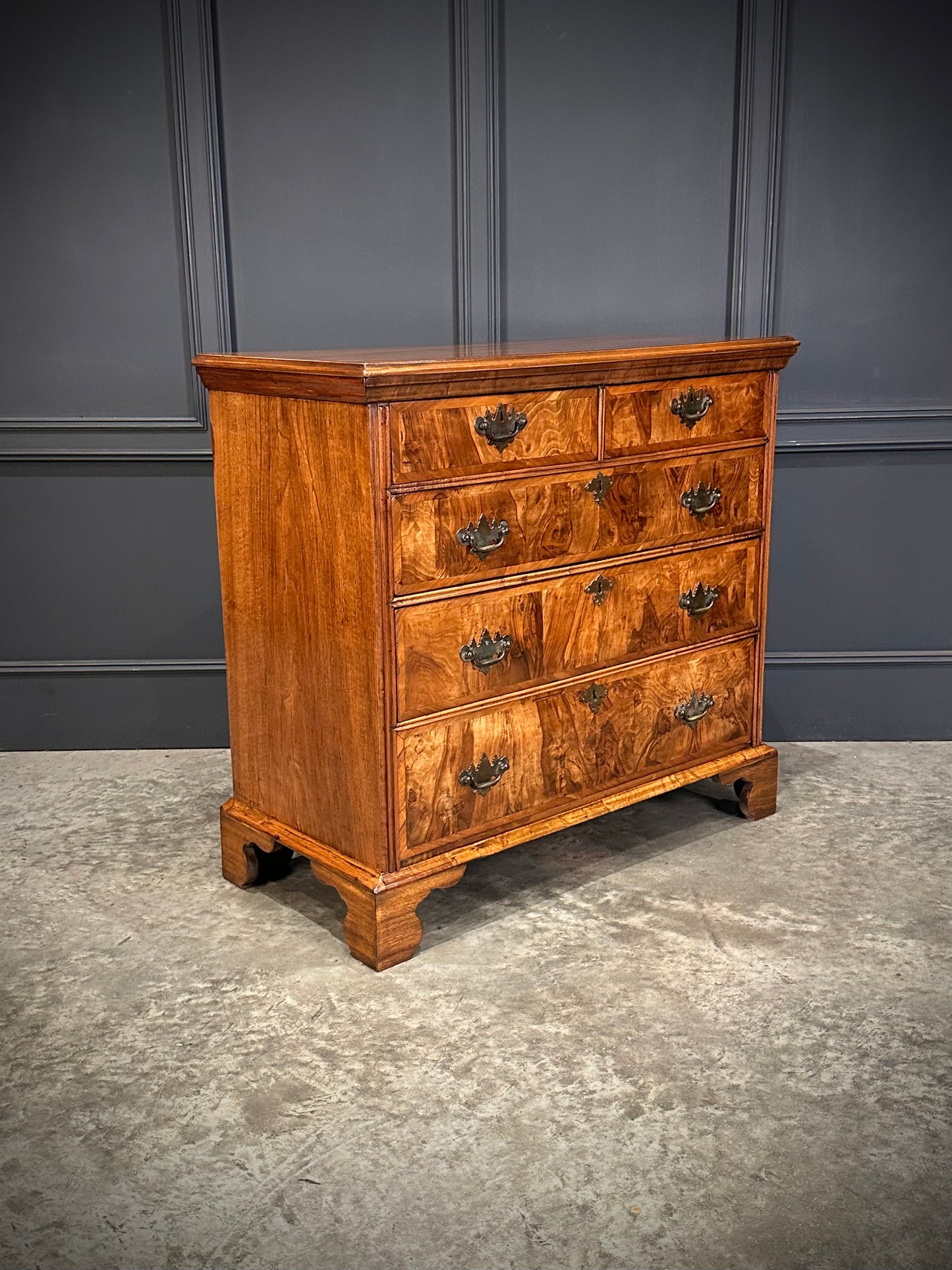 18th Century Walnut Chest of Drawers