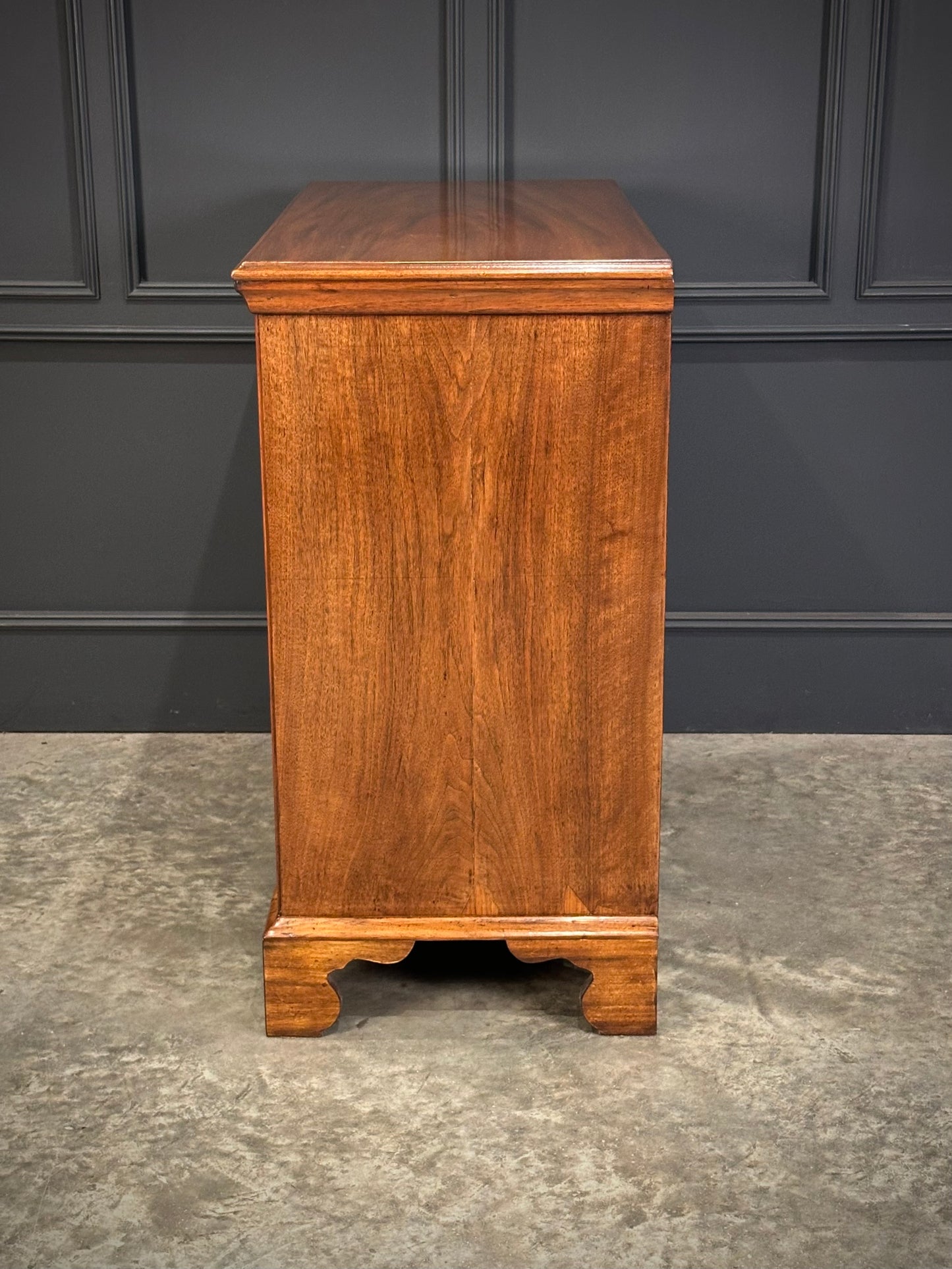 18th Century Walnut Chest of Drawers