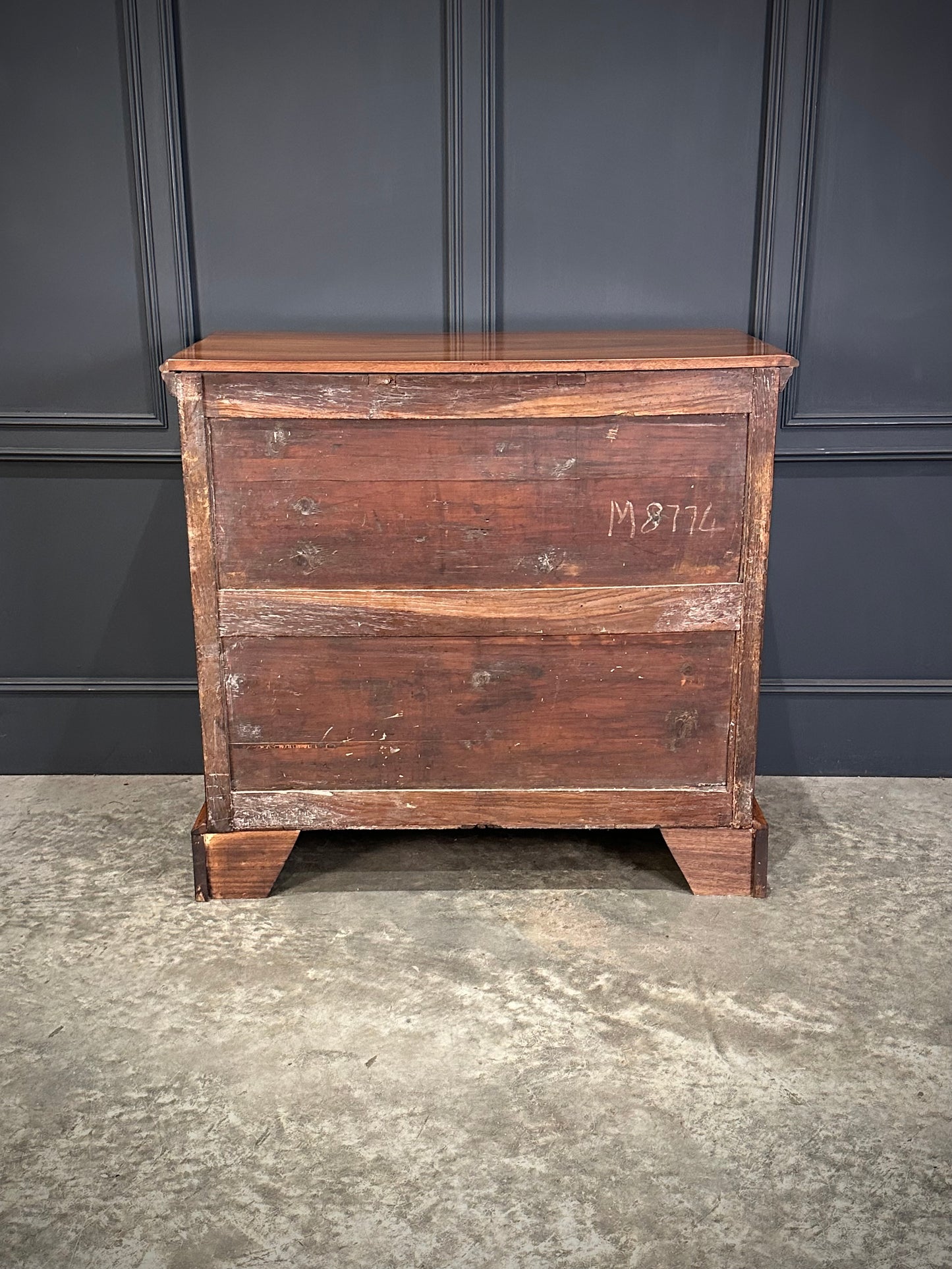 18th Century Walnut Chest of Drawers