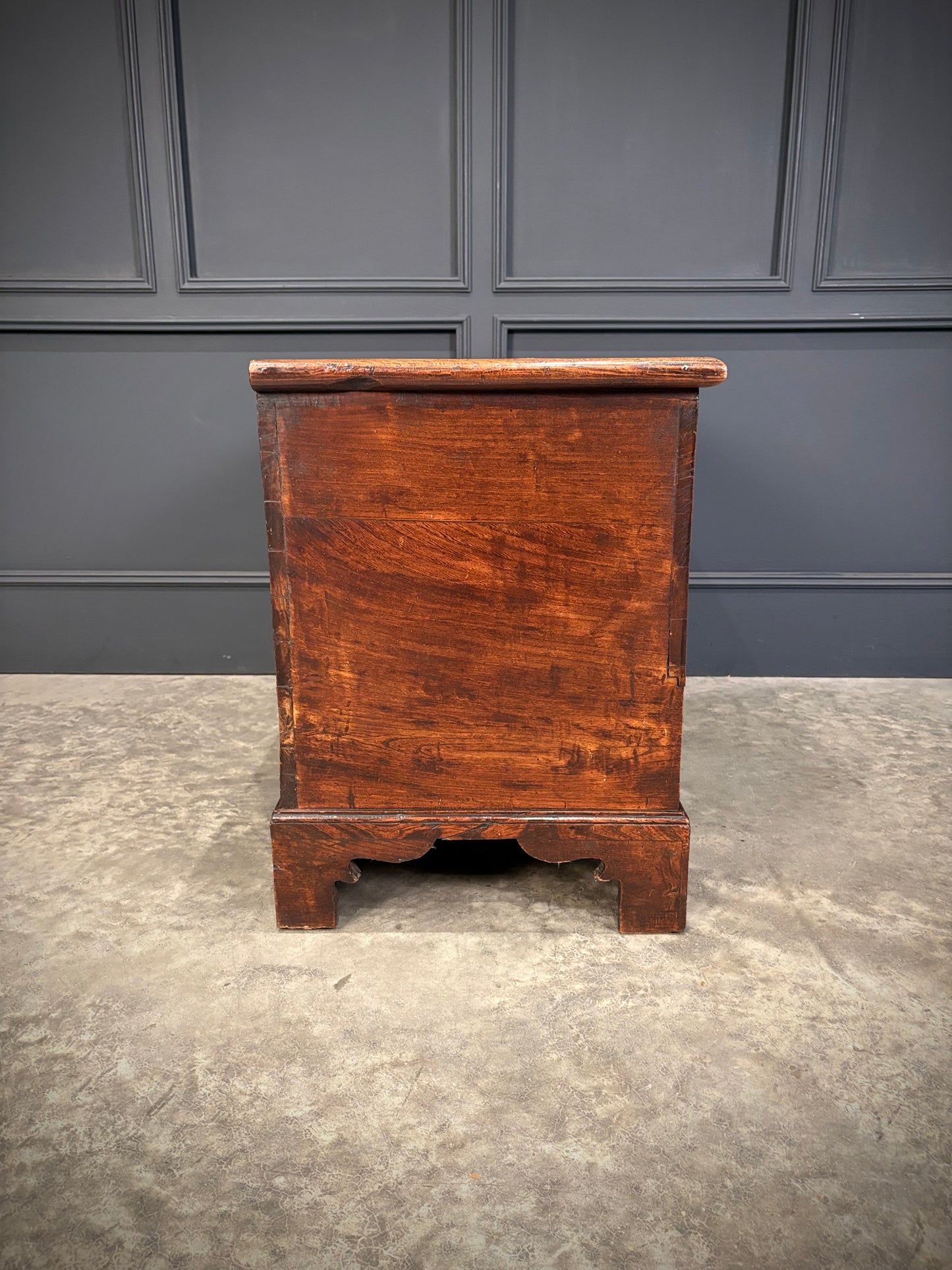 Georgian Elm Blanket Box