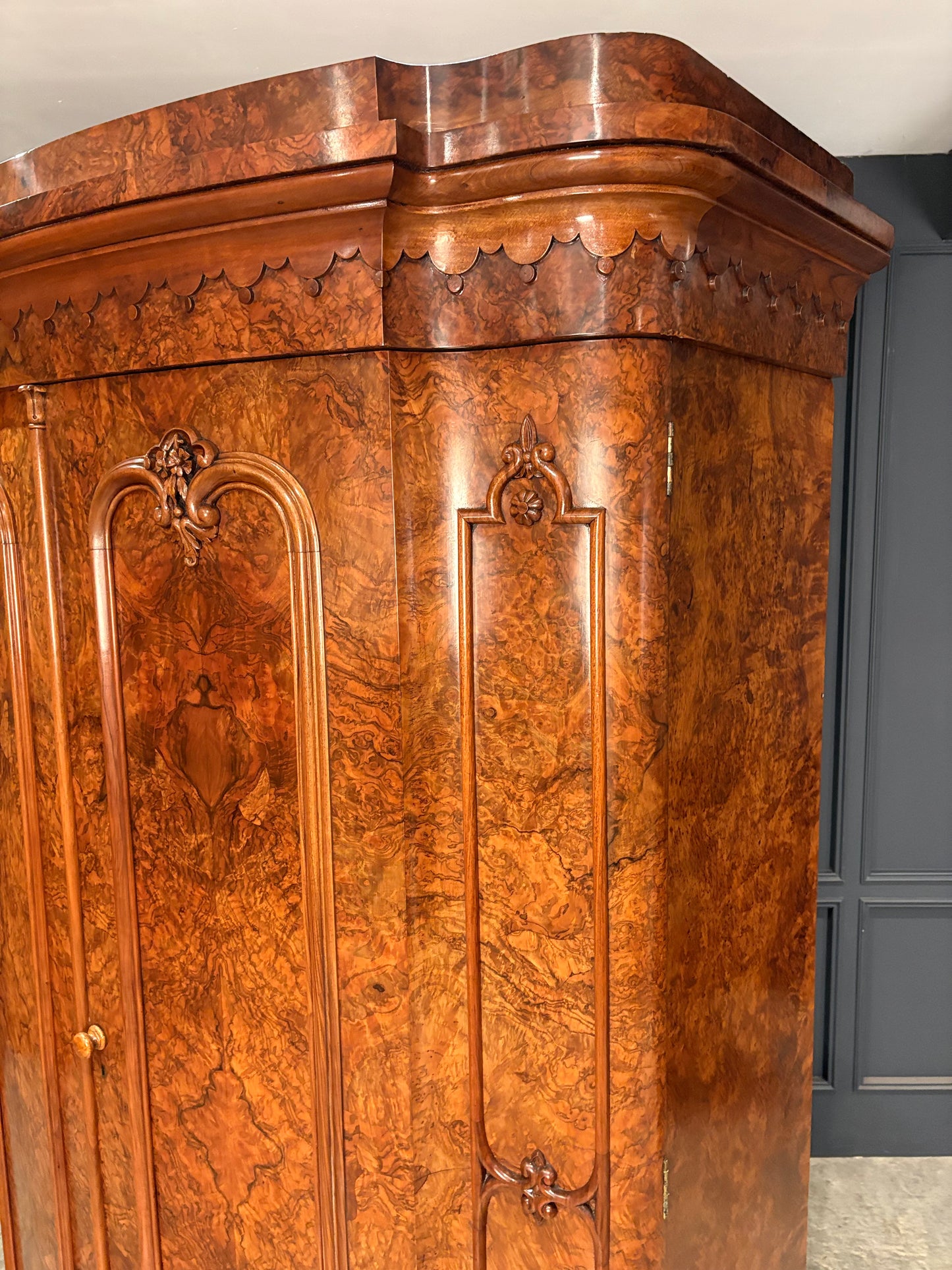 Large Victorian Bow Front Walnut Wardrobe