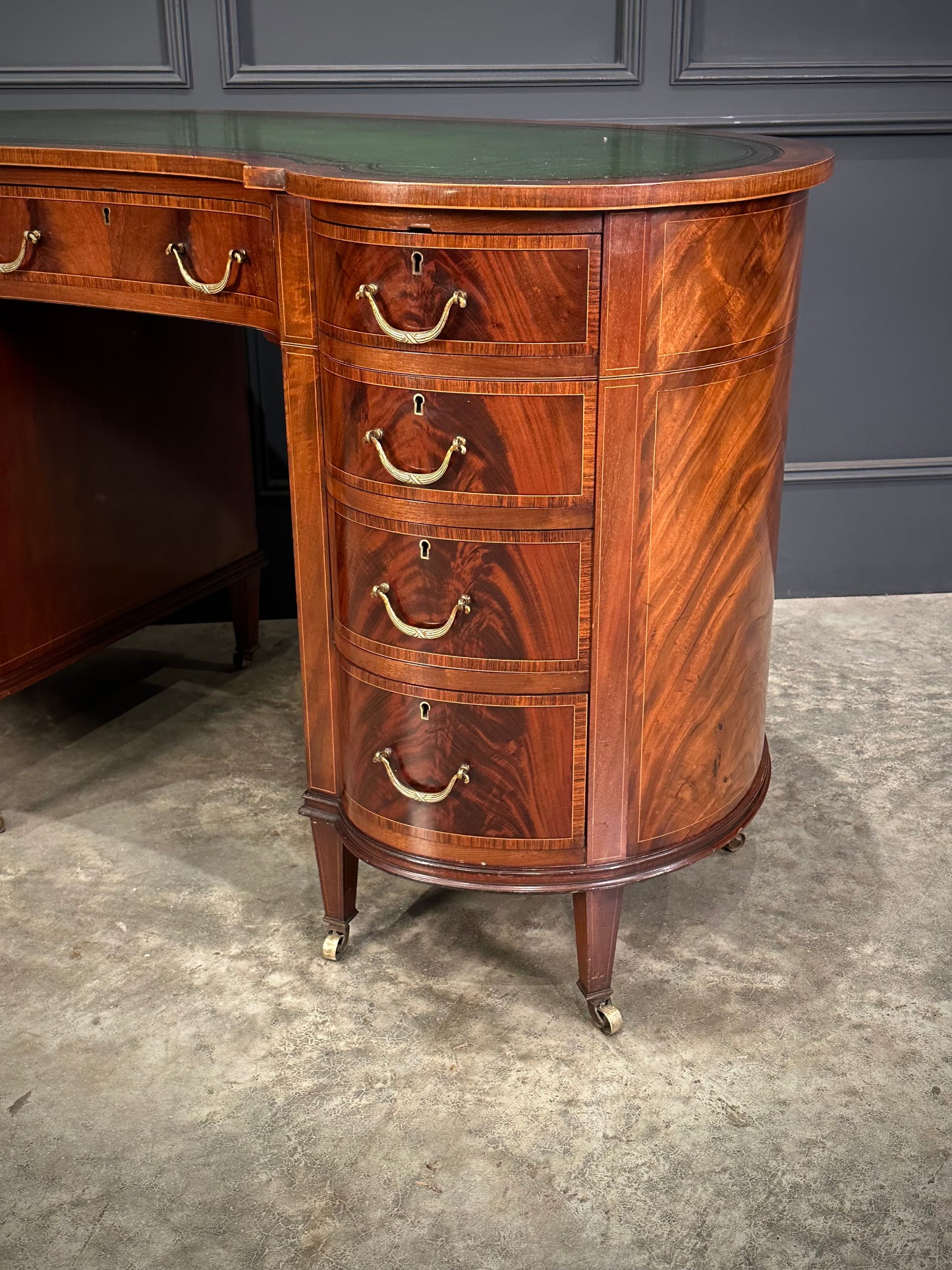 Edwardian Mahogany Kidney Shaped Desk