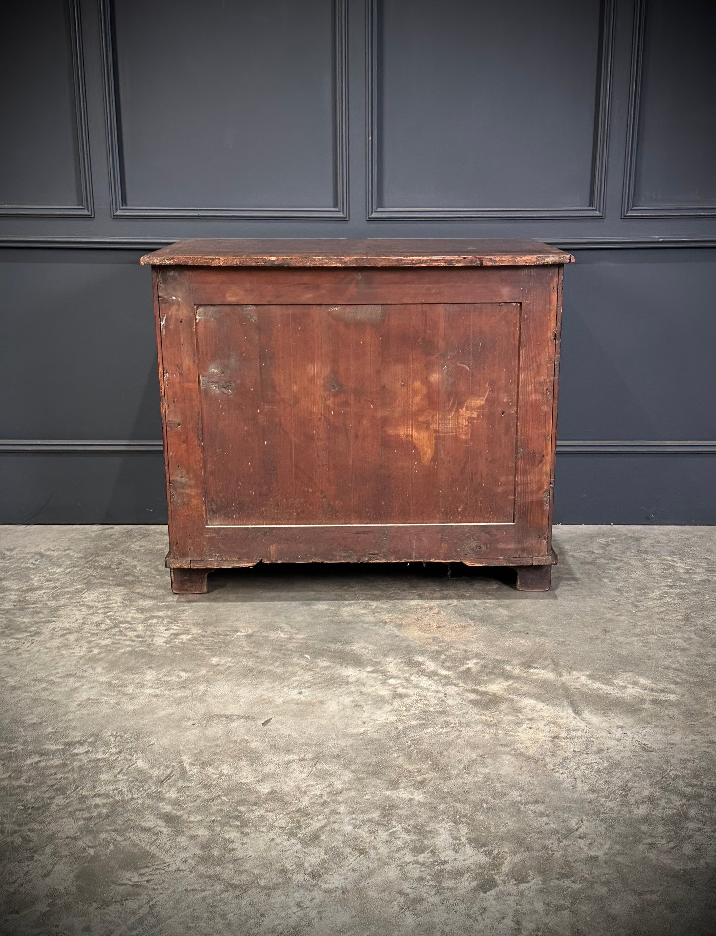 18th Century Walnut Kneehole Desk