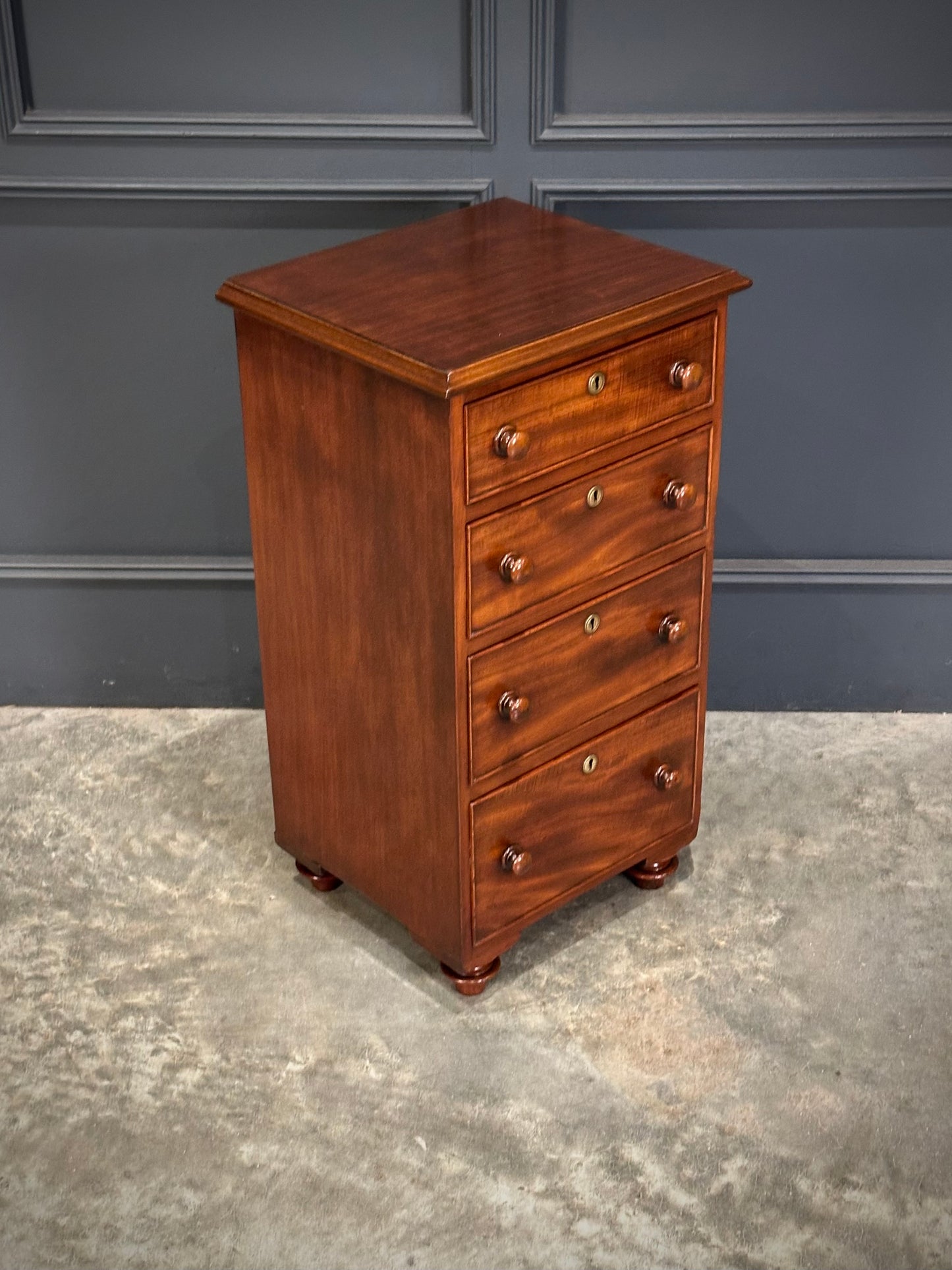 Pair of Quality Mahogany Bedside Chests