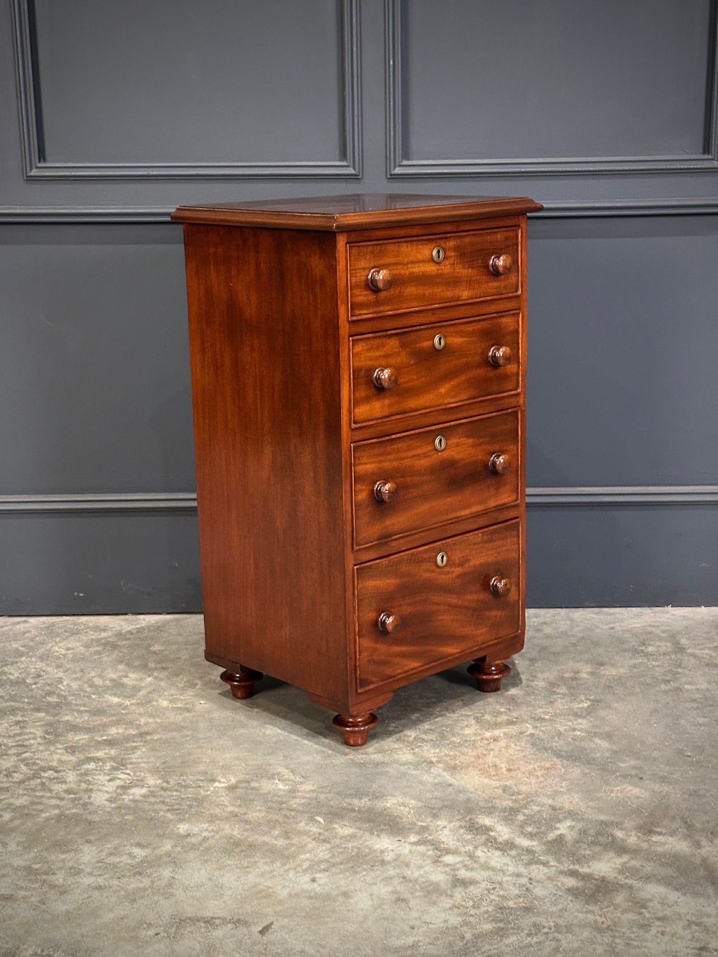 Pair of Quality Mahogany Bedside Chests
