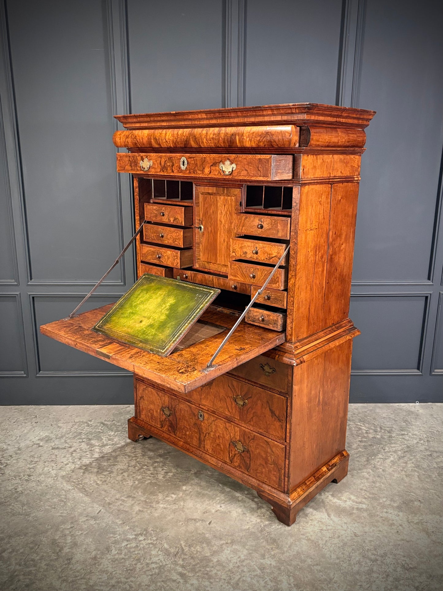 Queen Anne Walnut Secretaire Chest / Escritoire