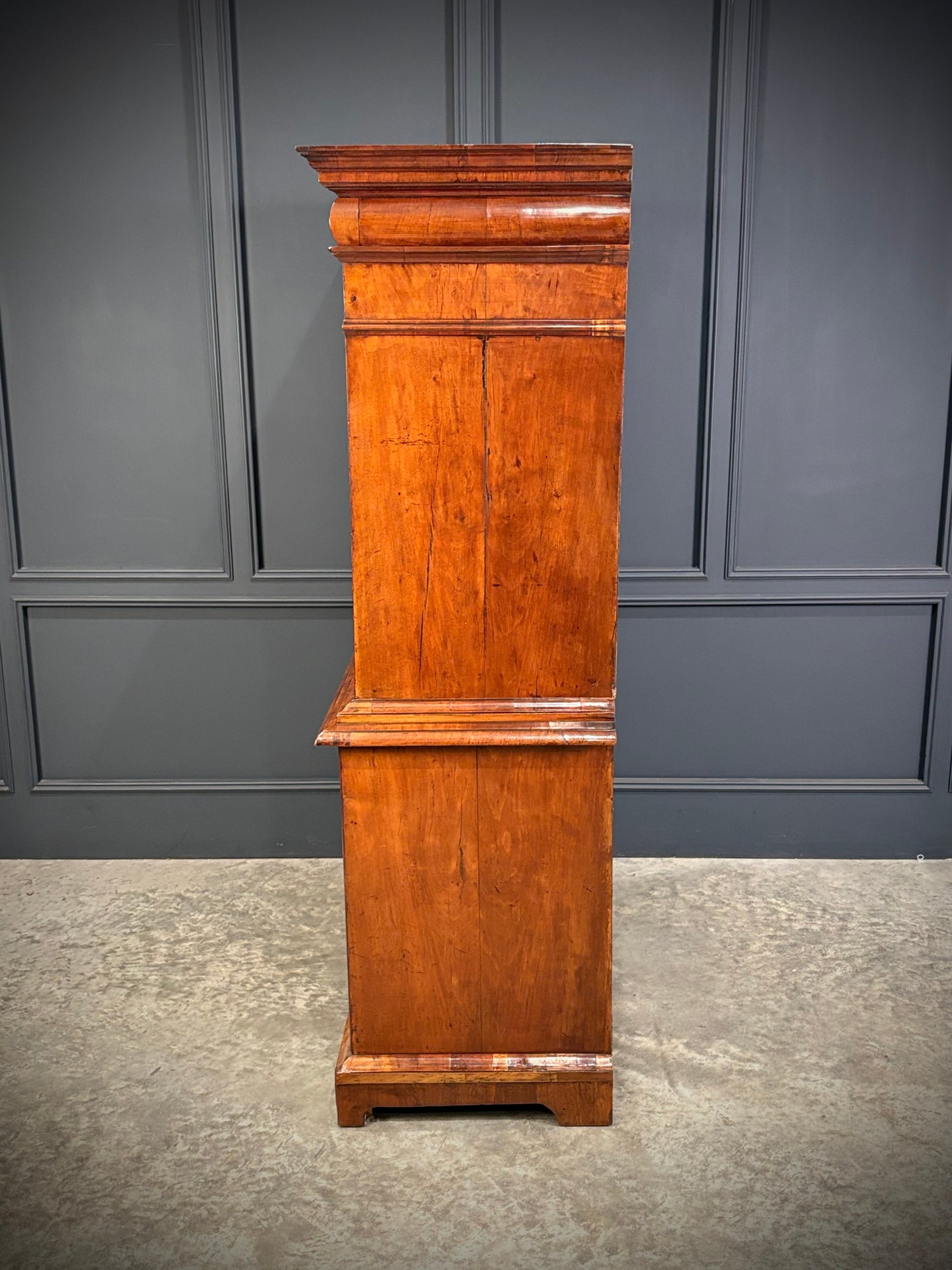 Queen Anne Walnut Secretaire Chest / Escritoire