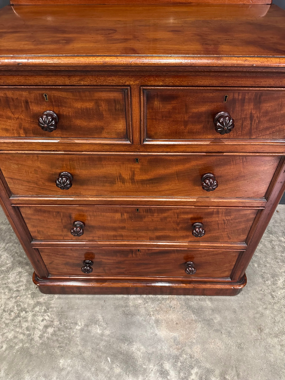 Victorian Mahogany Chest of Drawers
