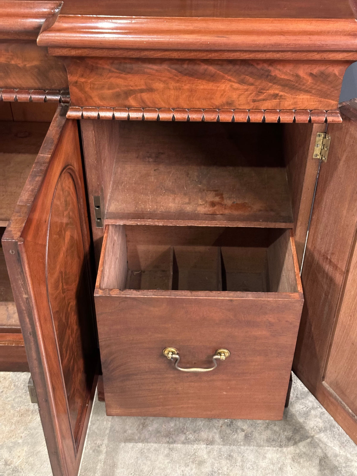 Victorian Flame Mahogany 4 Door Sideboard