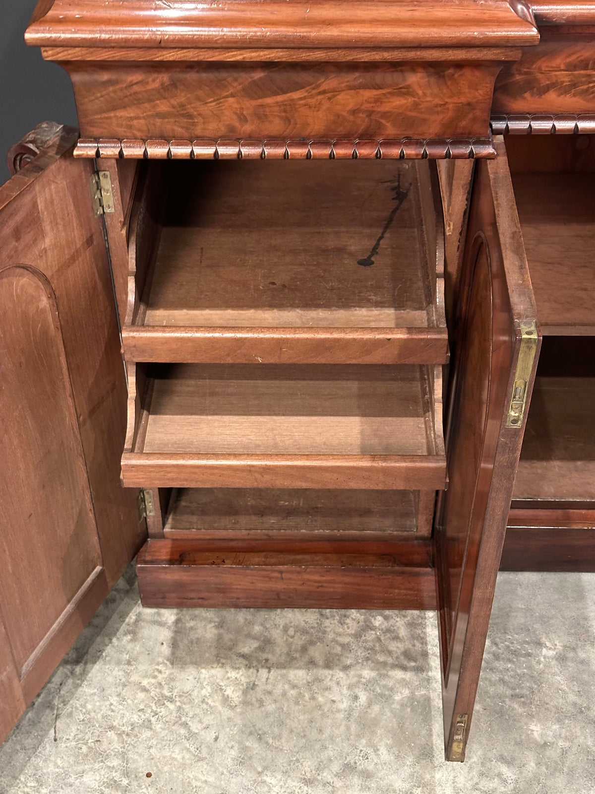 Victorian Flame Mahogany 4 Door Sideboard