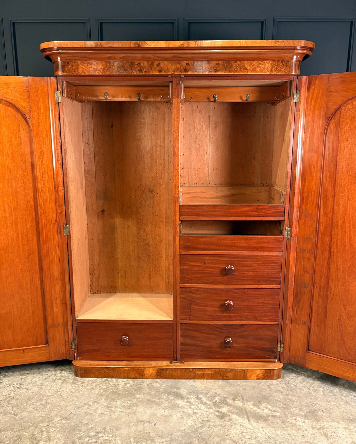 Superb Victorian Figured Walnut Wardrobe