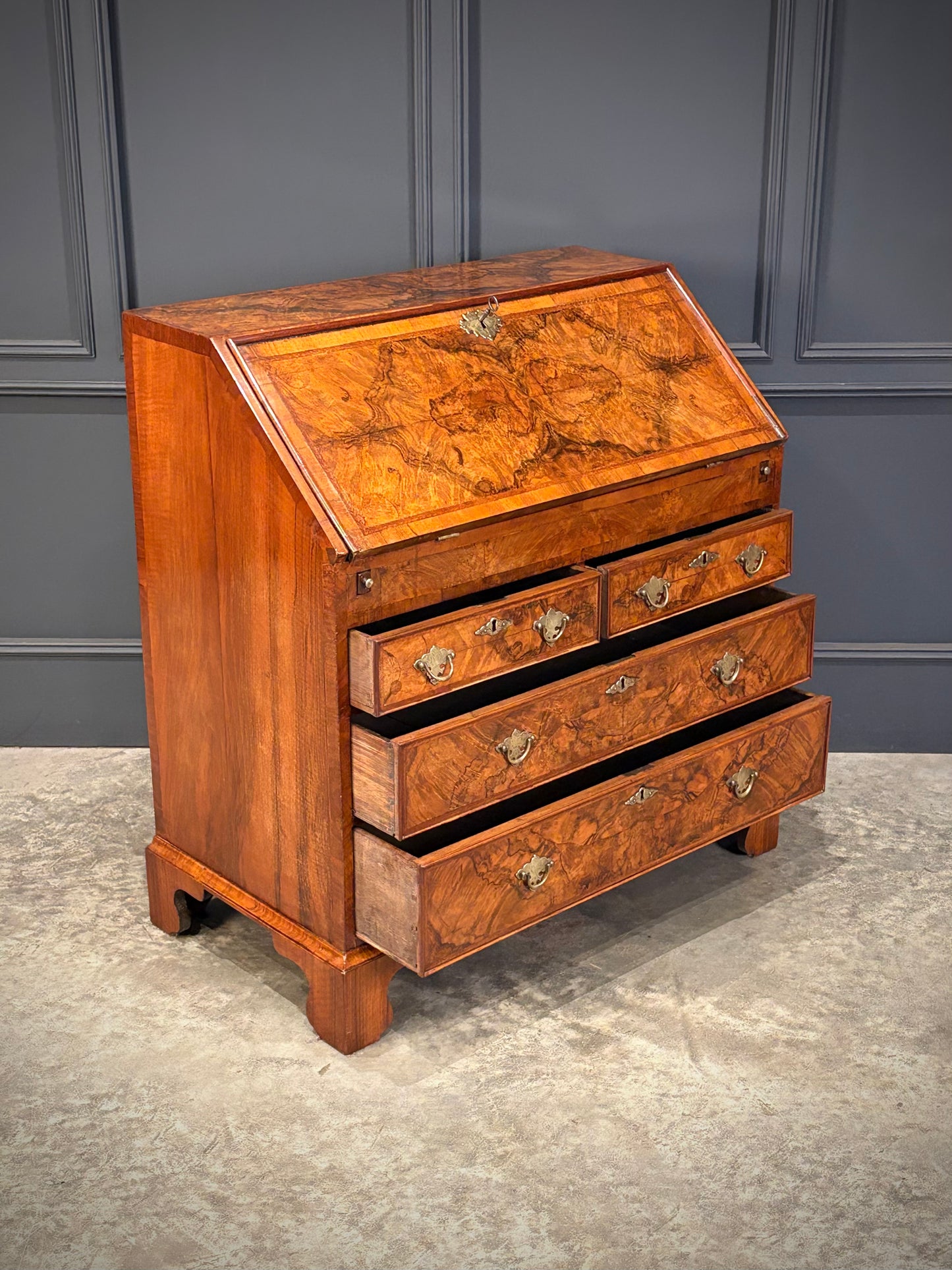 Queen Anne Figured Walnut Bureau