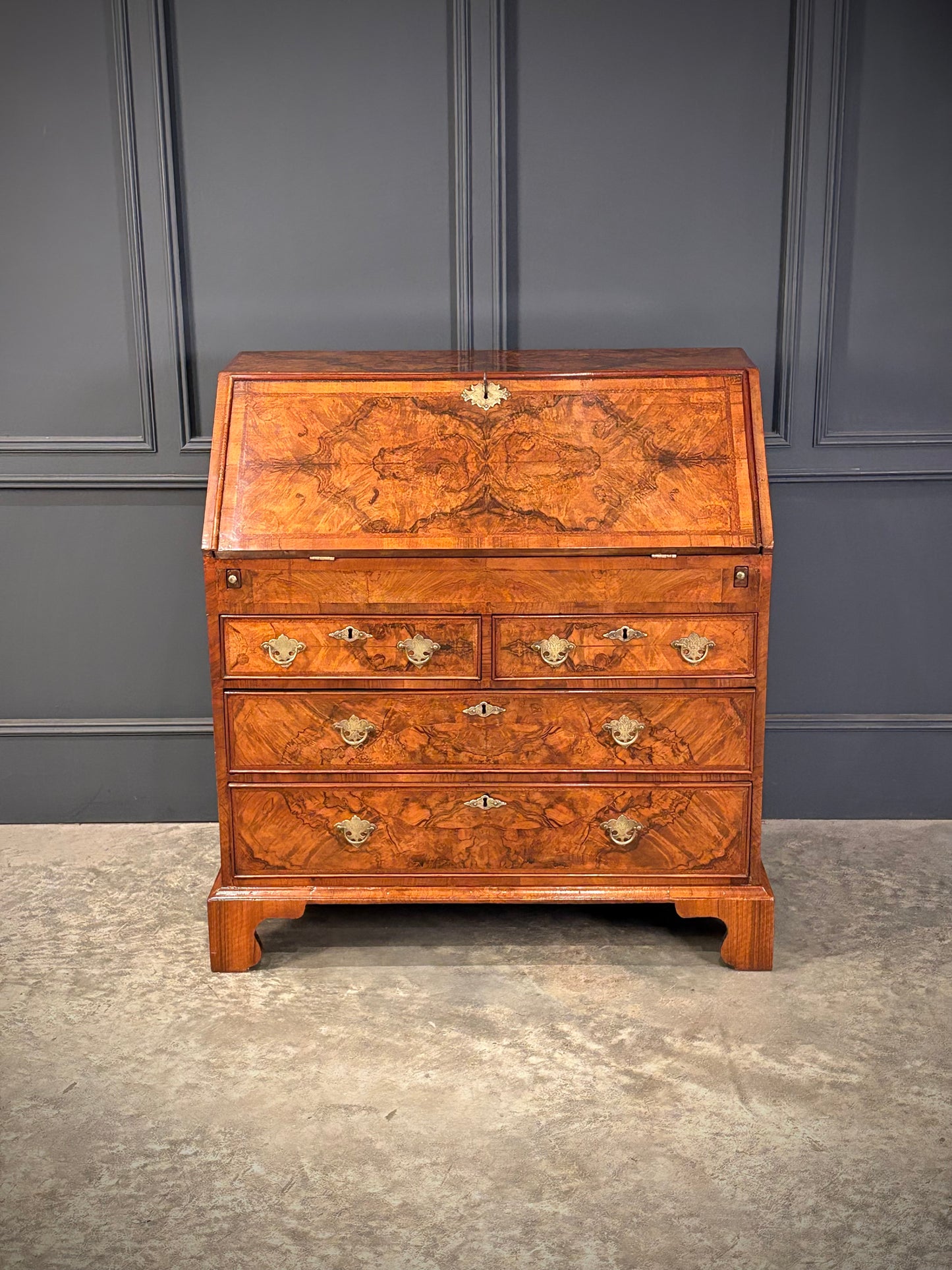 Queen Anne Figured Walnut Bureau