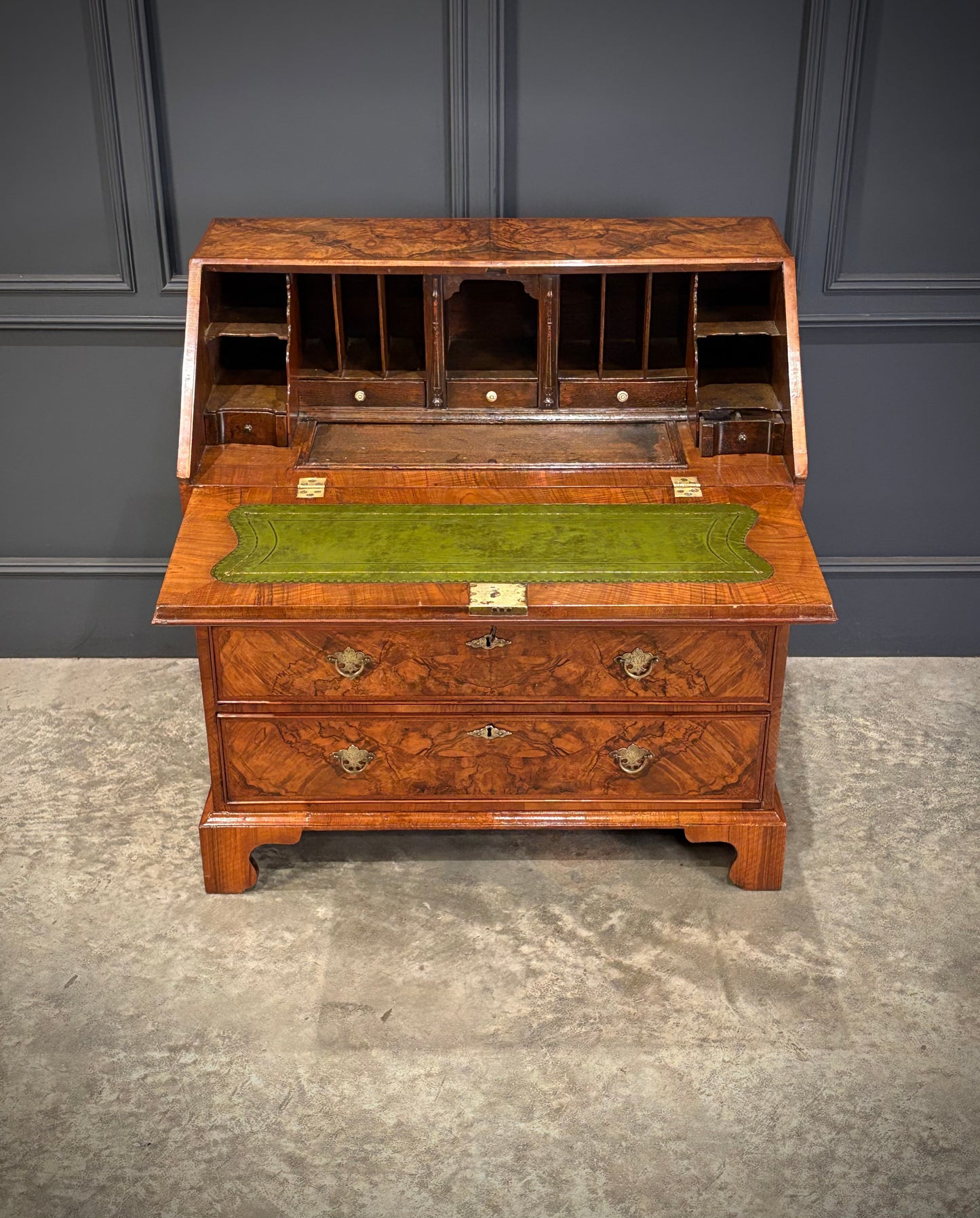 Queen Anne Figured Walnut Bureau
