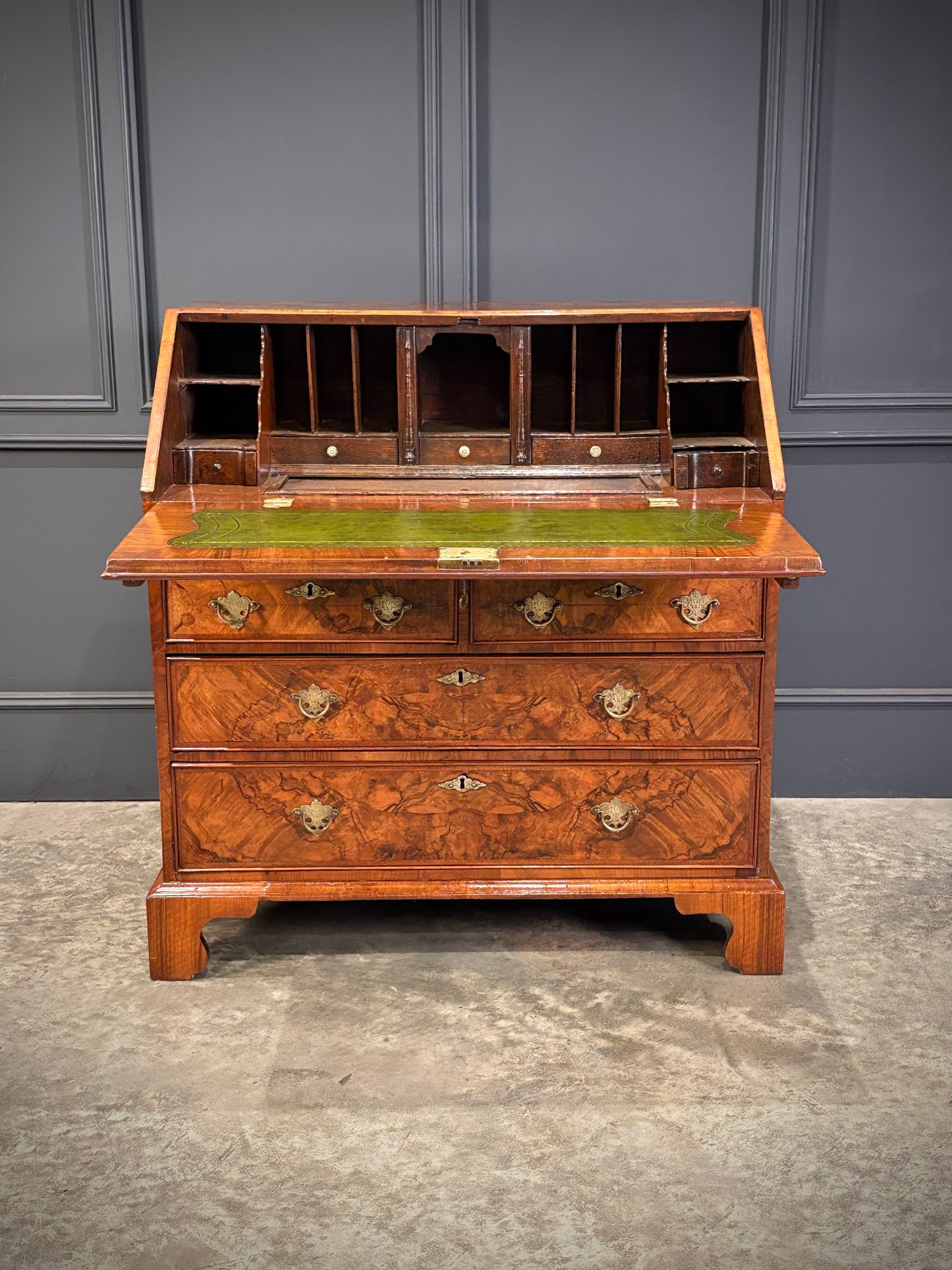 Queen Anne Figured Walnut Bureau