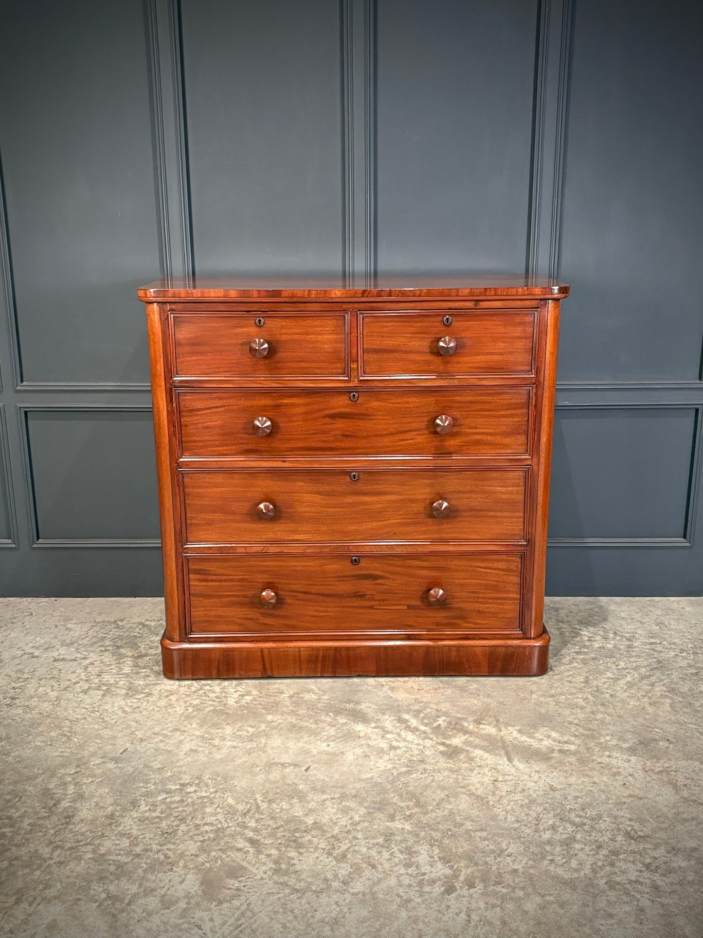 Victorian Mahogany Chest of Drawers