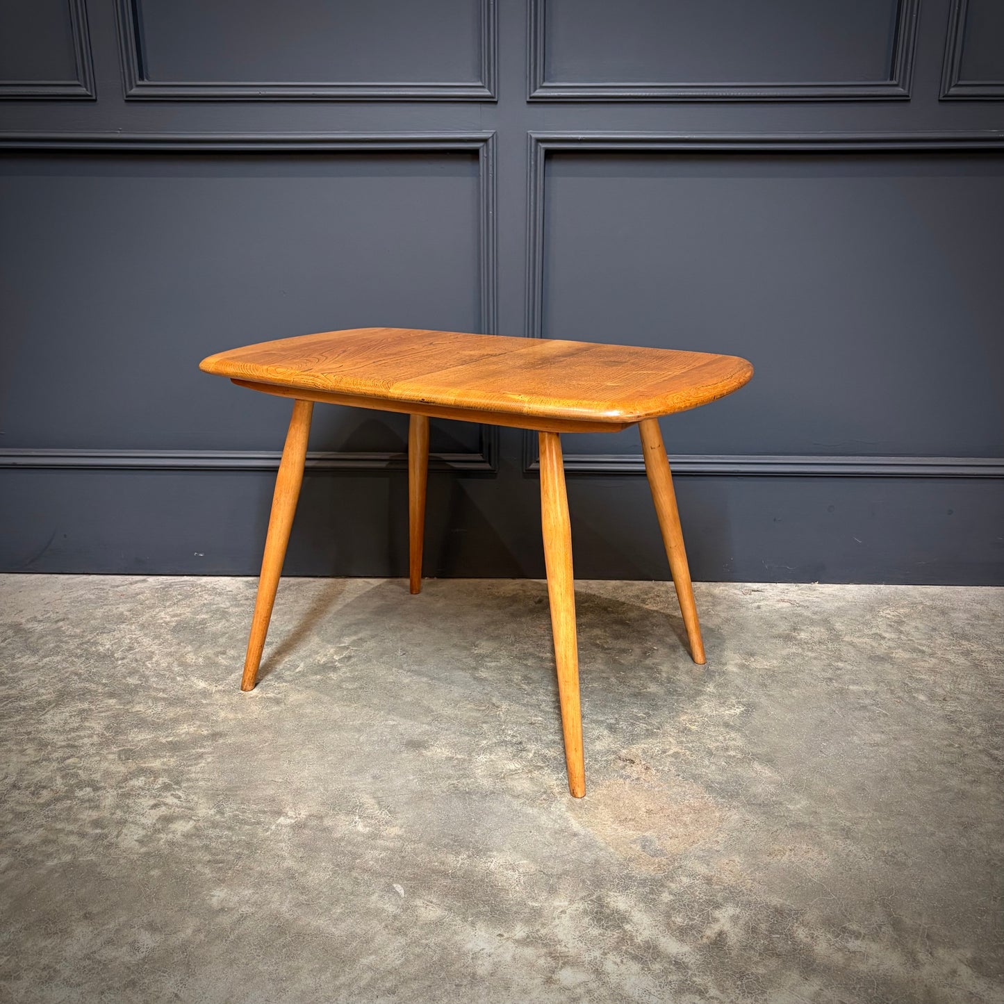 Vintage Ercol Windsor Elm & Beech Side/Coffee Table