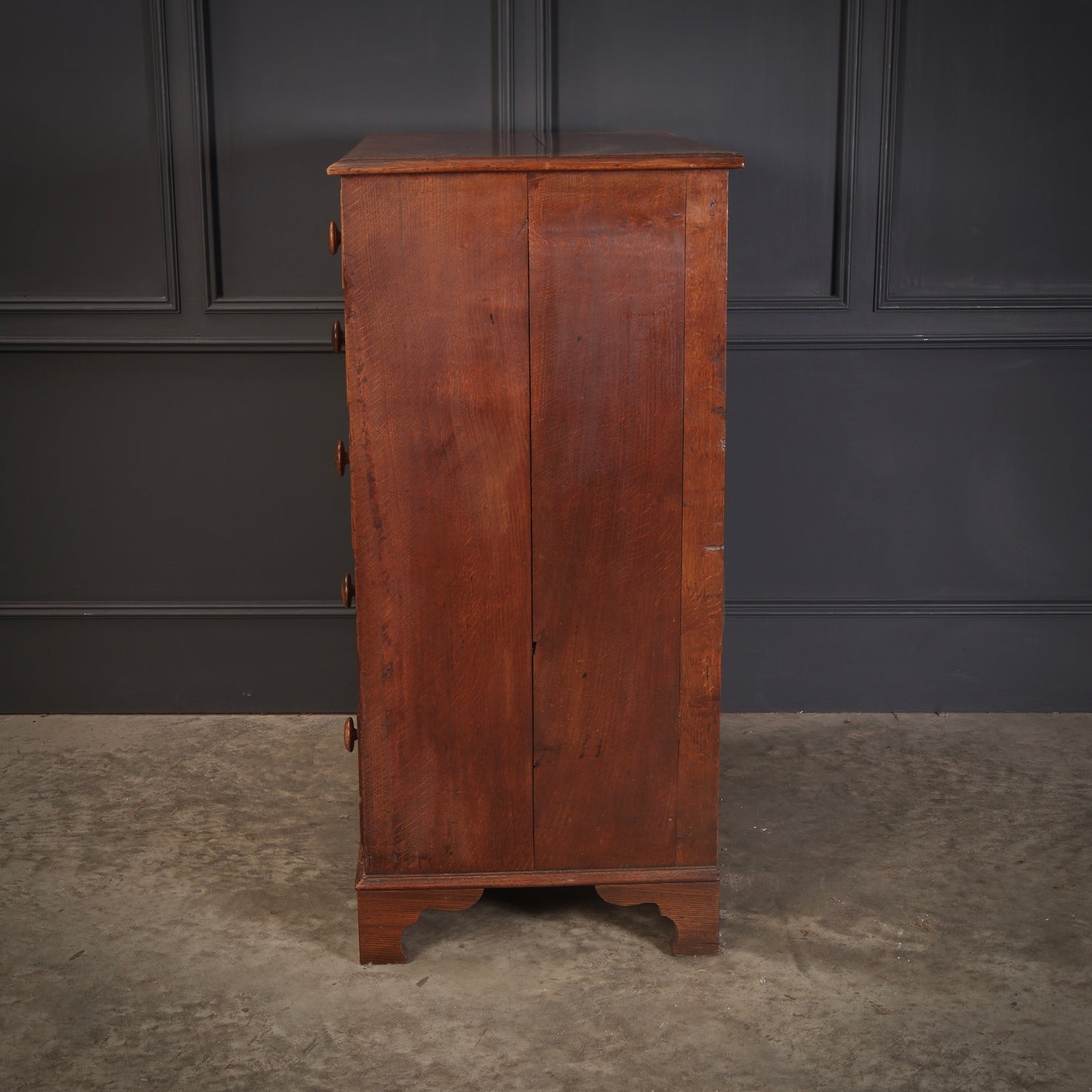 Georgian Oak Chest of Drawers