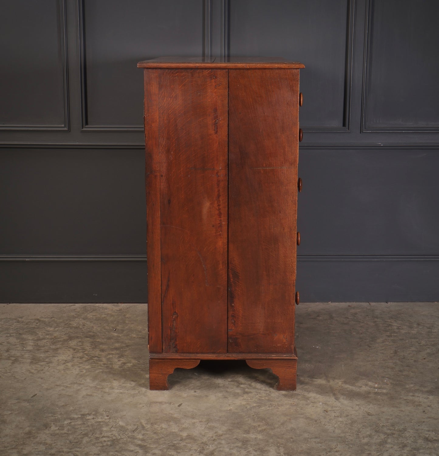Georgian Oak Chest of Drawers